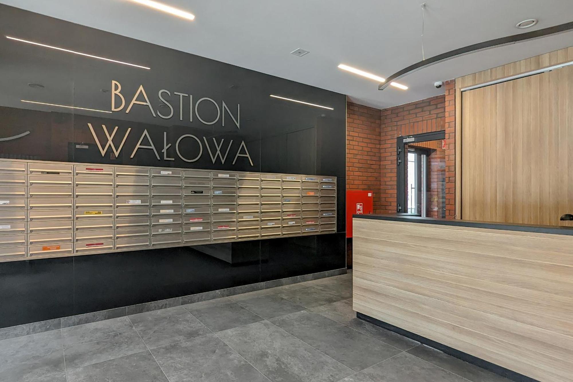 Lägenhet Bastion Walowa With Parking By Renters Prestige