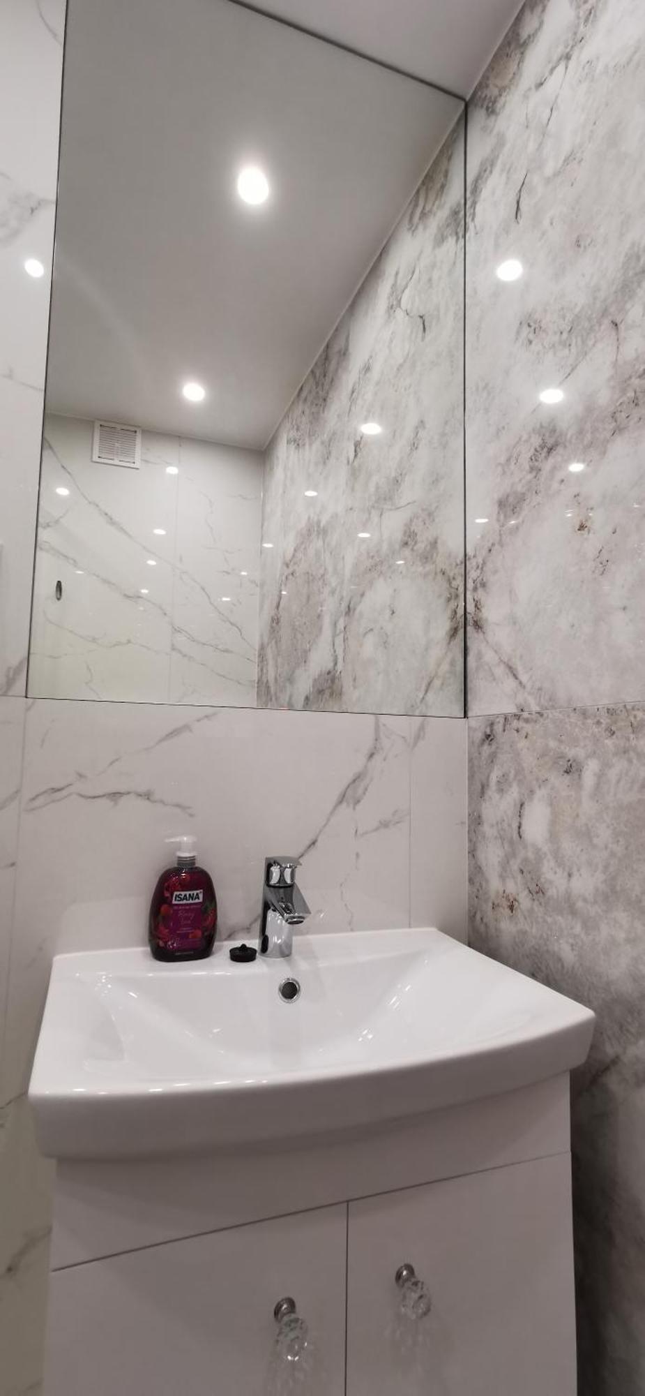 Apartament Flou 81, Parking & 700m Plaza *