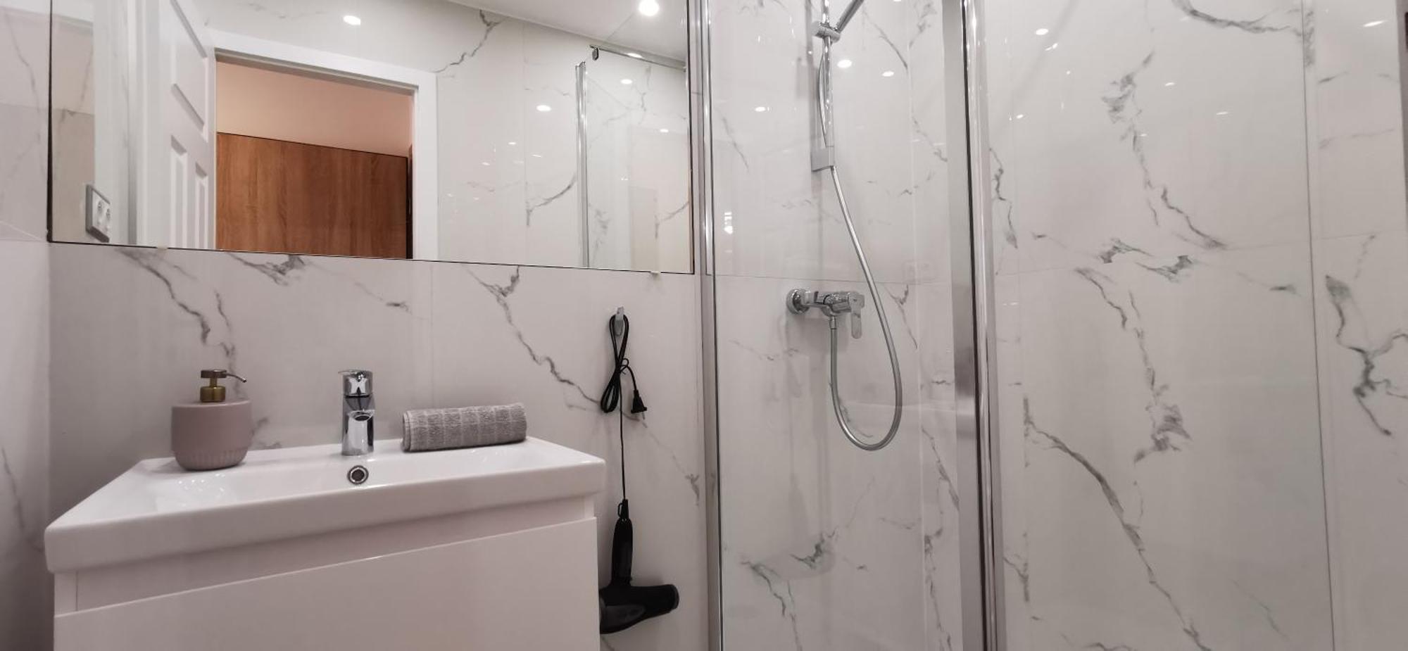 Apartment Flou Przystan Letnica 79, Parking & 700m Plaza Danzig