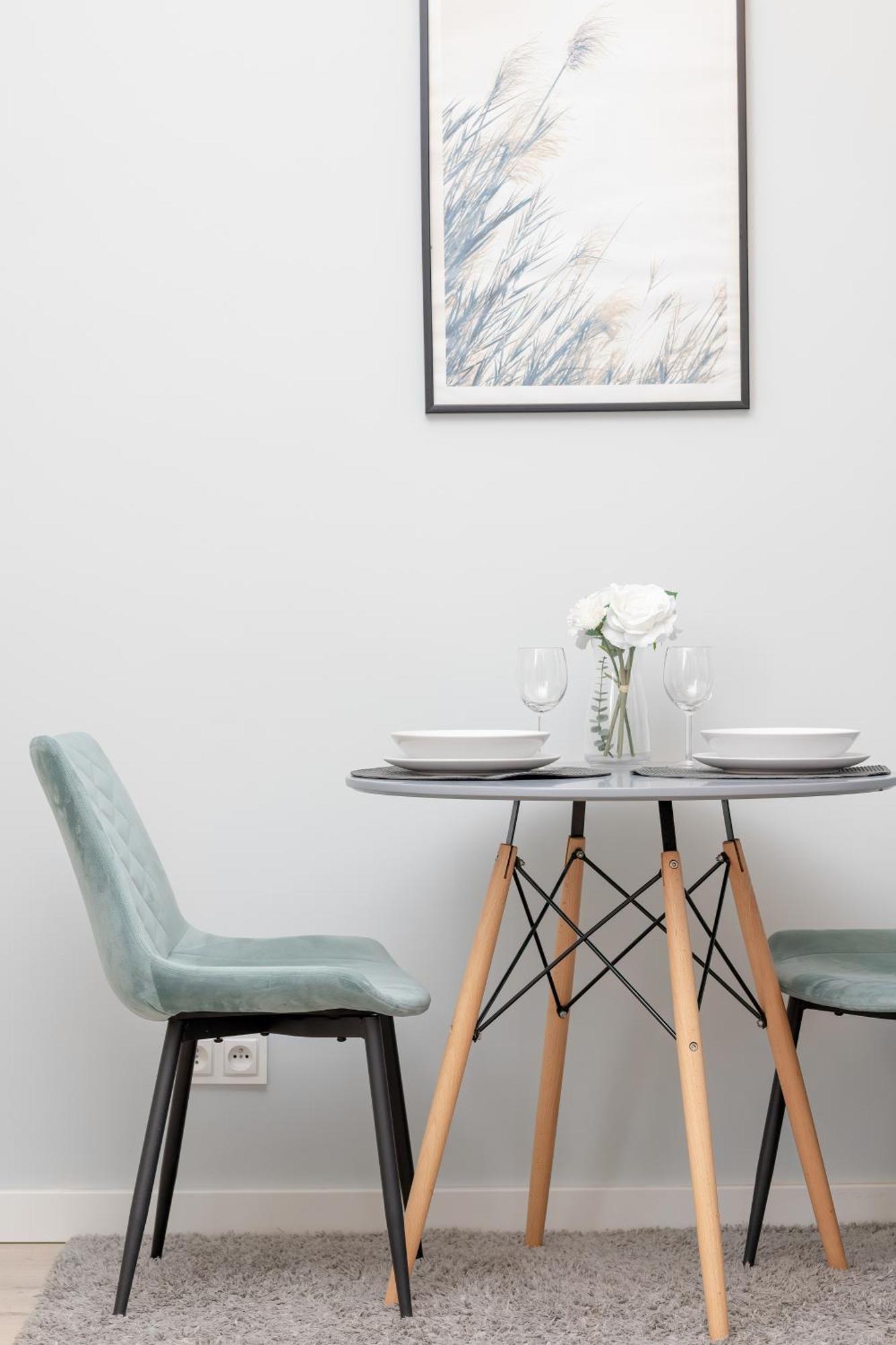 Cosy Near The Old Town By Renters *