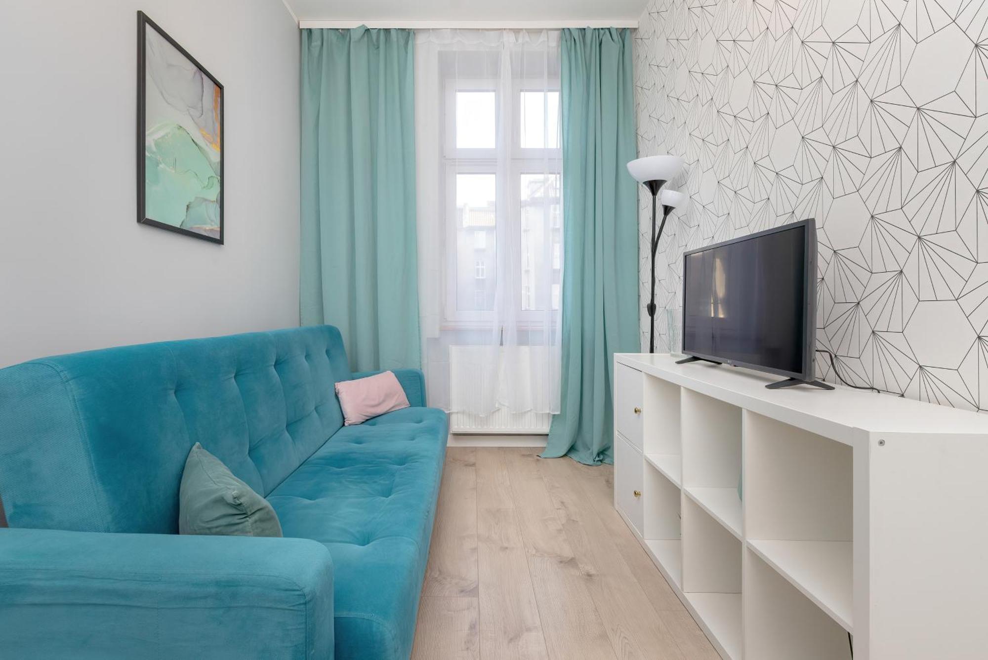 Cosy Near The Old Town By Renters *