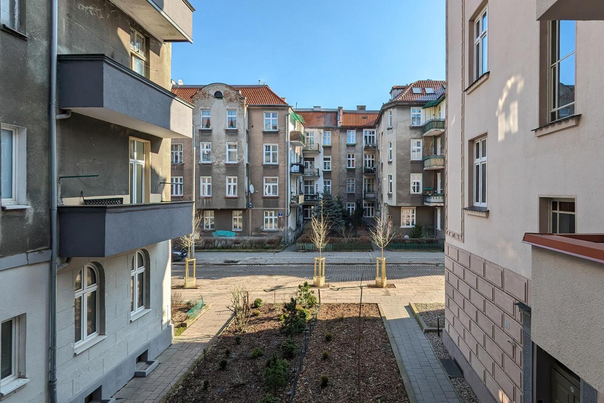 Cosy Near The Old Town By Renters *