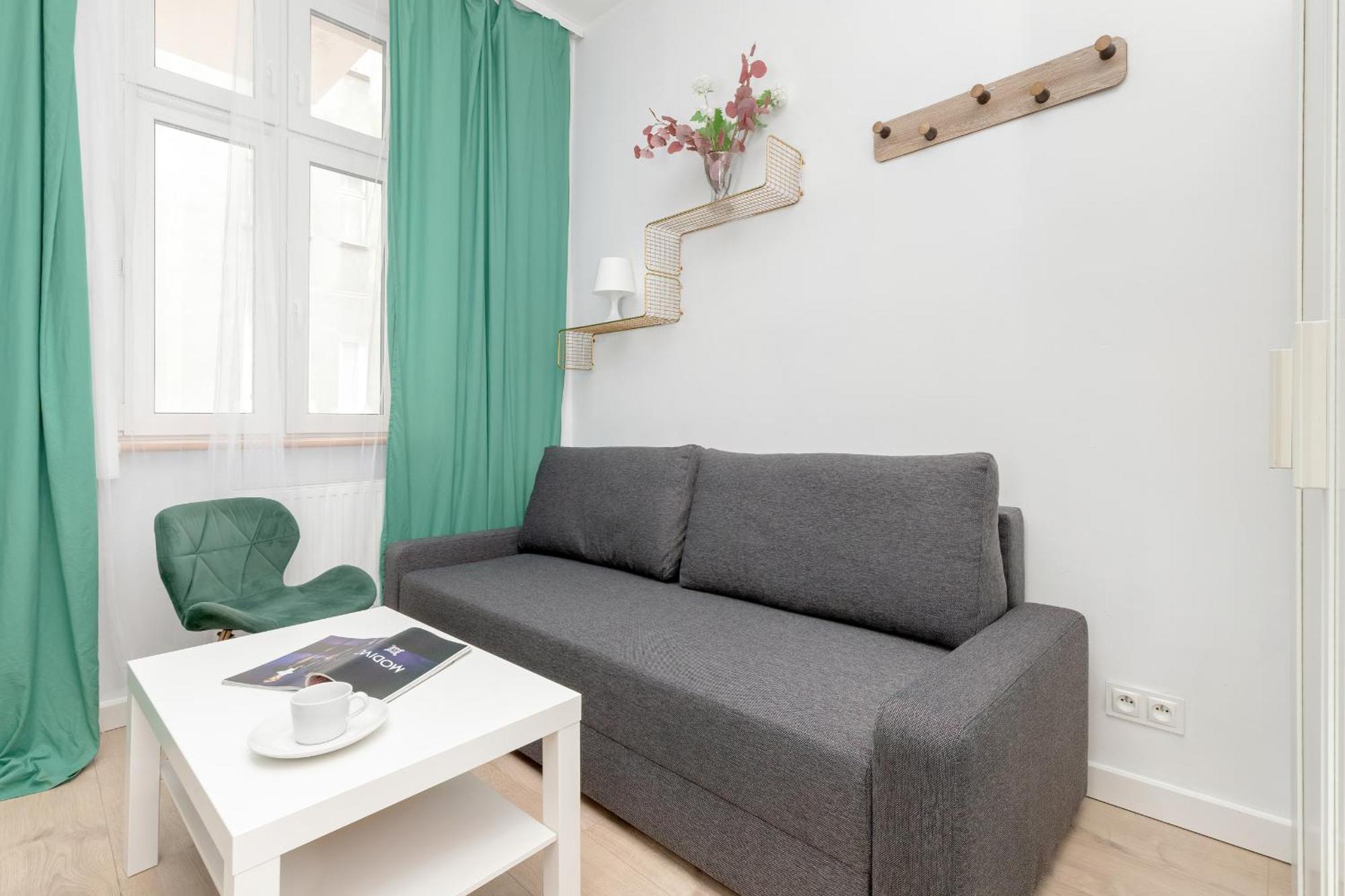 Cosy Near The Old Town By Renters