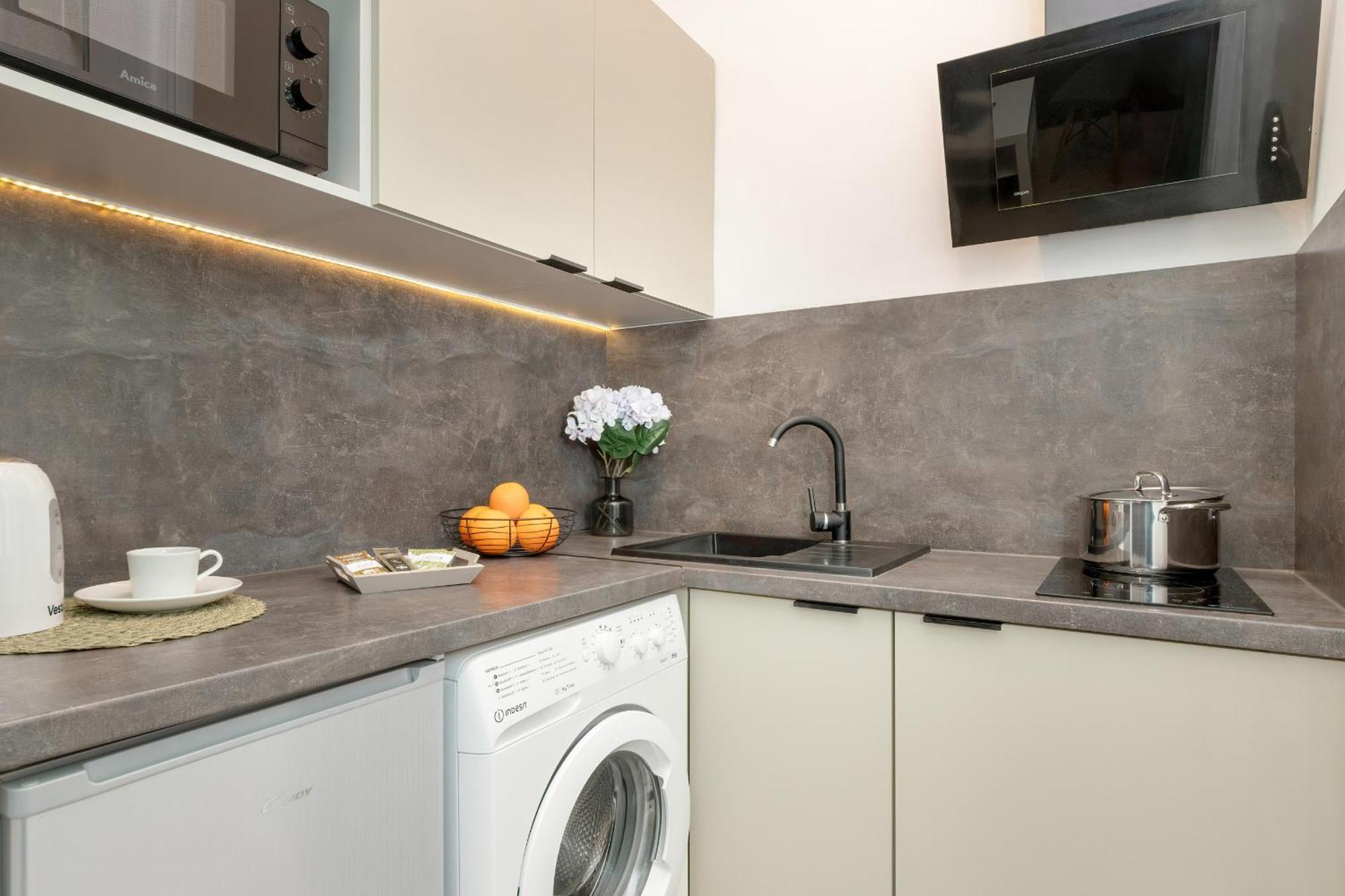 Cosy Near The Old Town By Renters *
