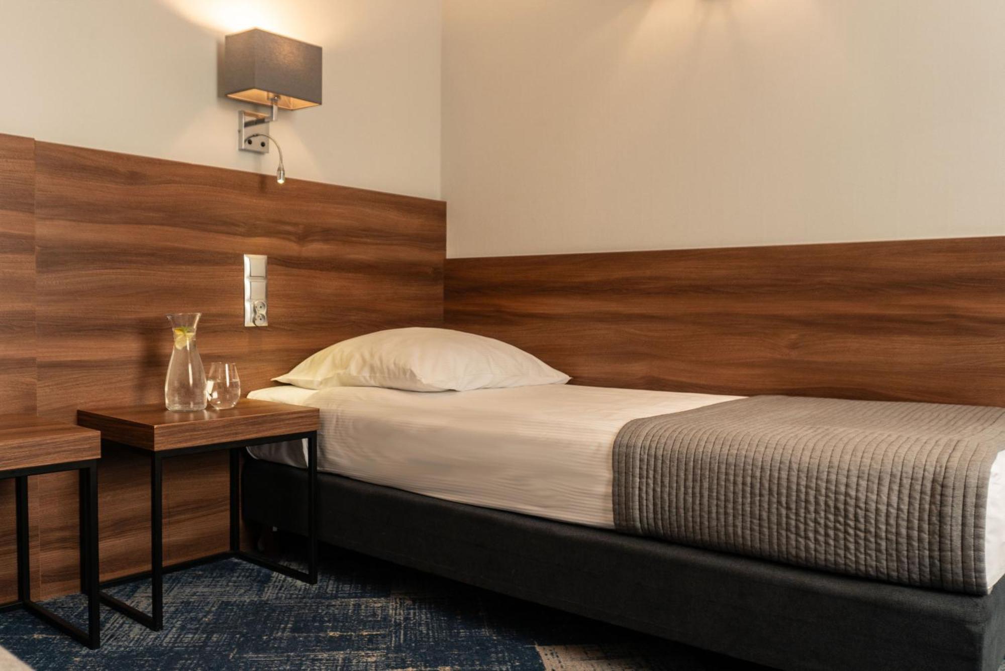 Hotel Oliwski 3*