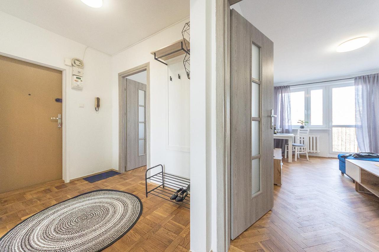 Glow Apartments, Kolobrzeska