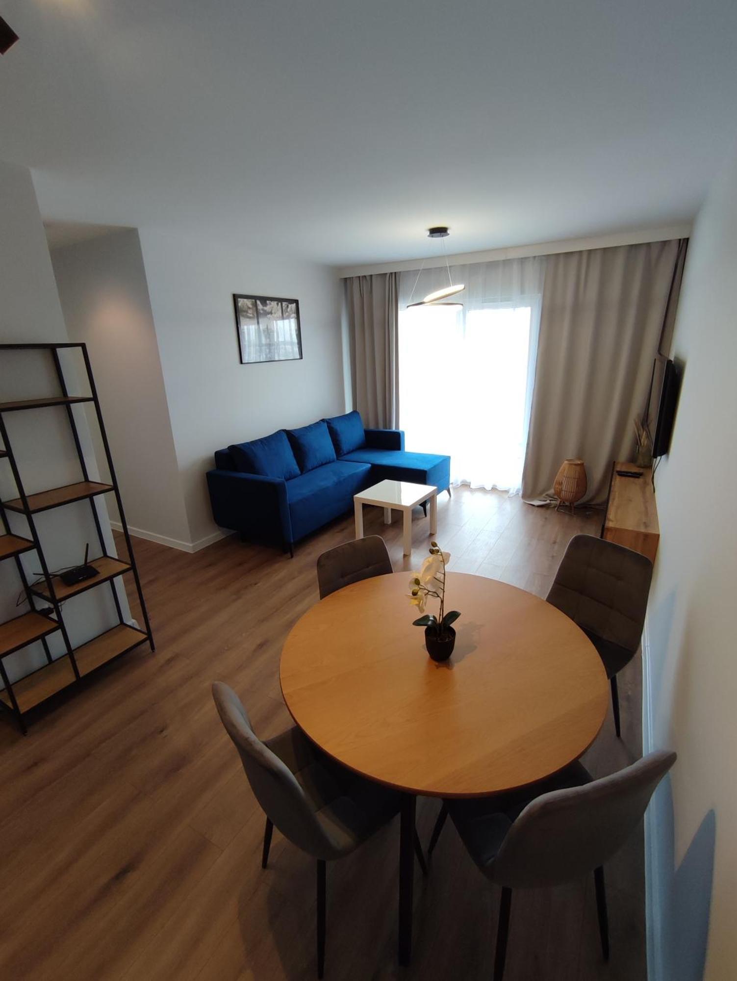 More Love - 8 Min Autem Ikea, 10 Min Autem Majaland Huoneisto *