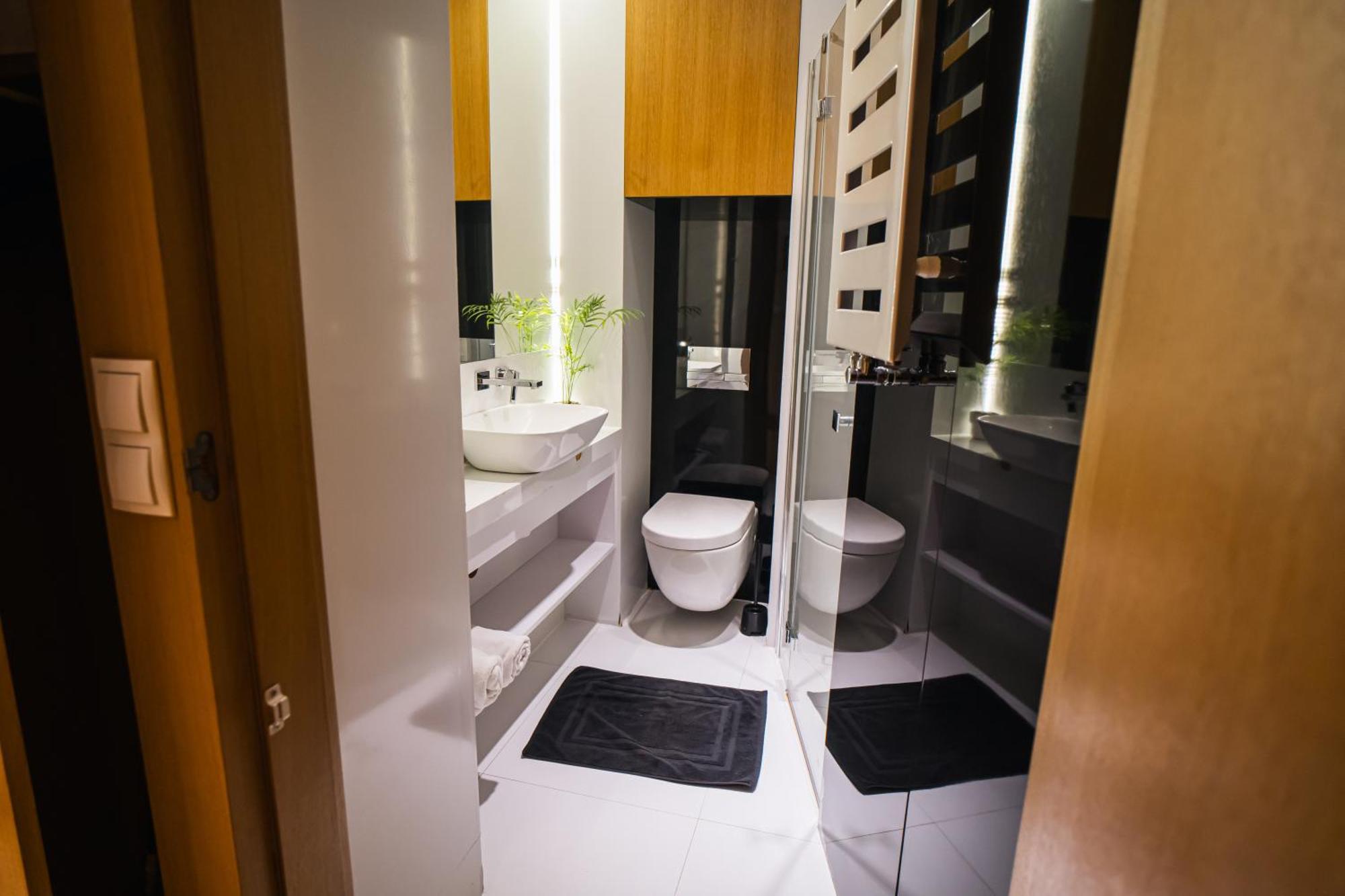 Apartment White