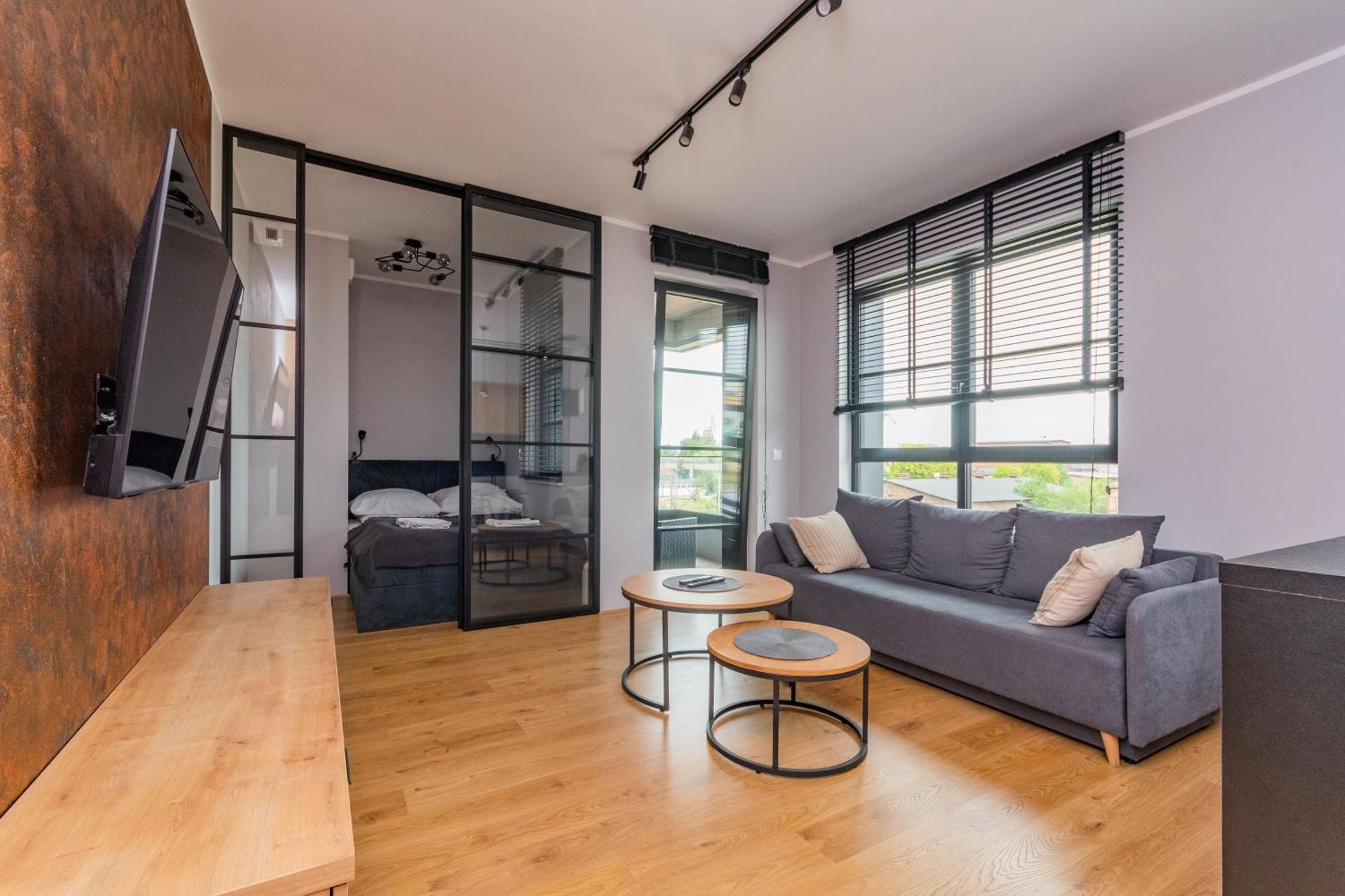 Apartment Grand - Doki Living & Foodhall *