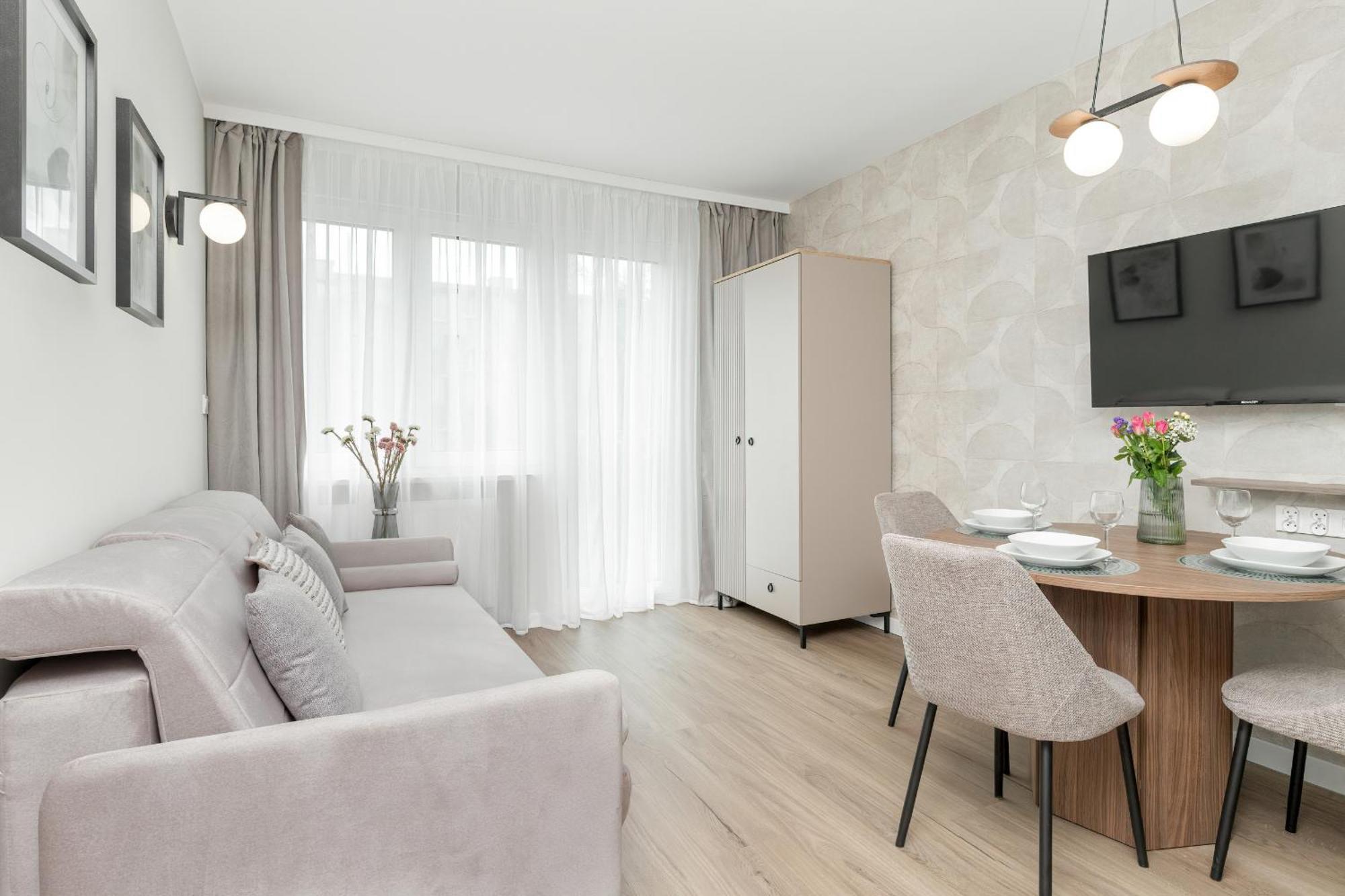 Kaszmirowy Z 2 Sypialniami Blisko Plazy W Gdansku By Renters Apartamento Gdańsk