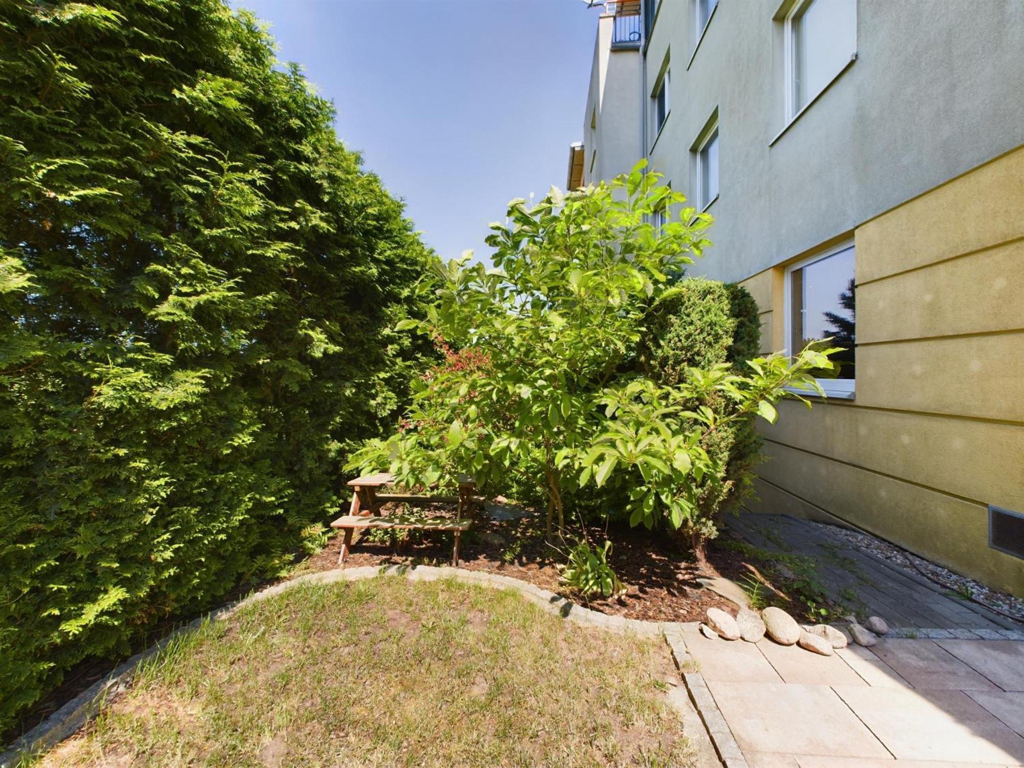 Apartment Gdanski Przytulna Z Ogrodkiem I Tarasem By Renters *