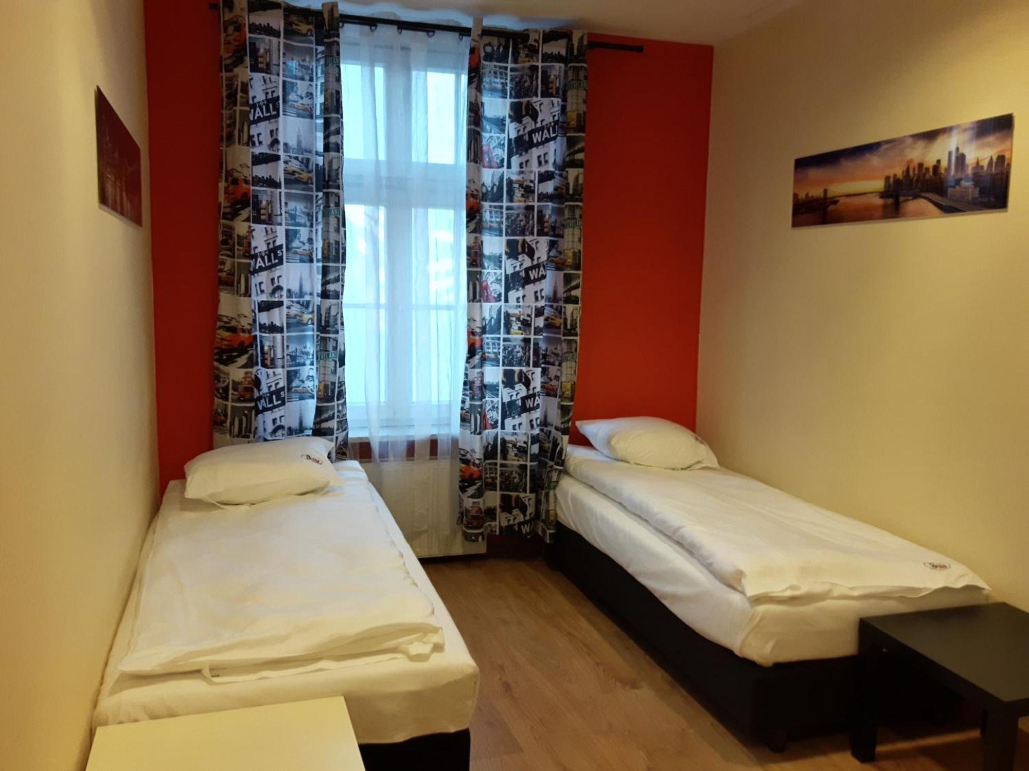 3 Hostel