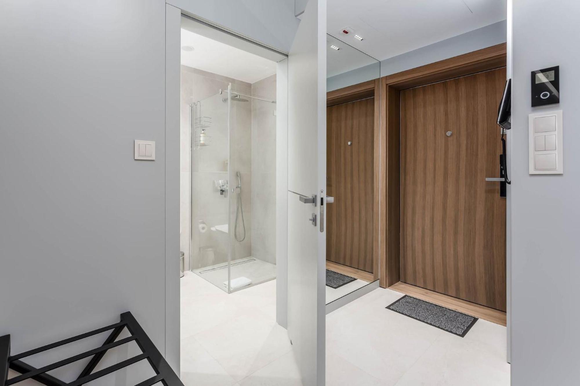 Apartment Deo Plaza - Old Town By Rent Like *