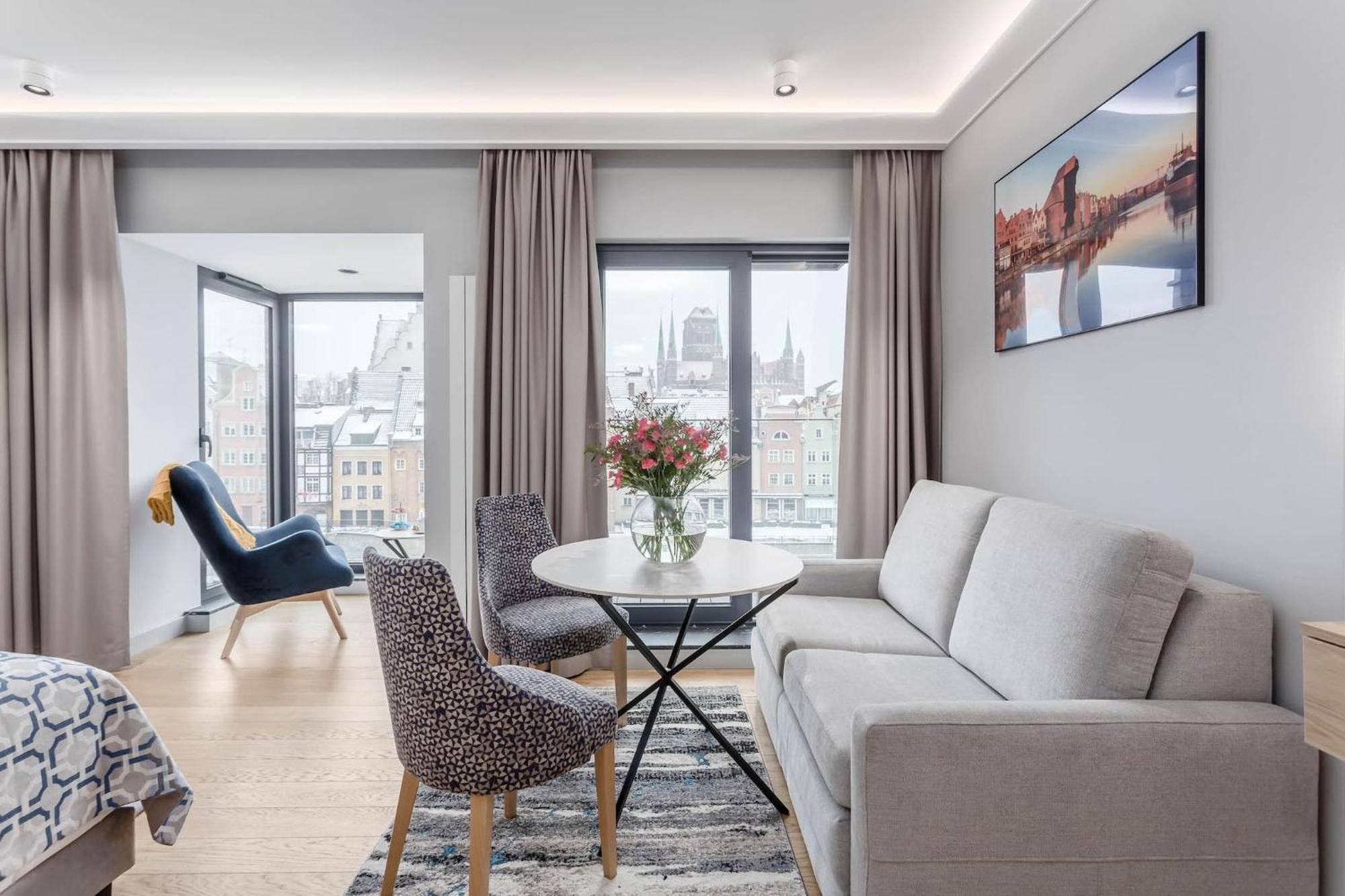 Deo Plaza - Old Town By Rent Like Apartment