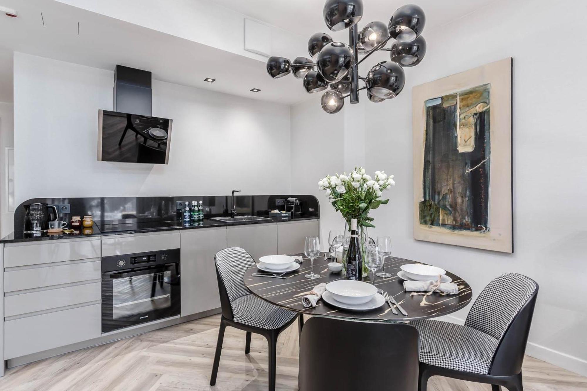 Deo Plaza - W Sercu Gdanska By Rent Like Leilighet Gdańsk