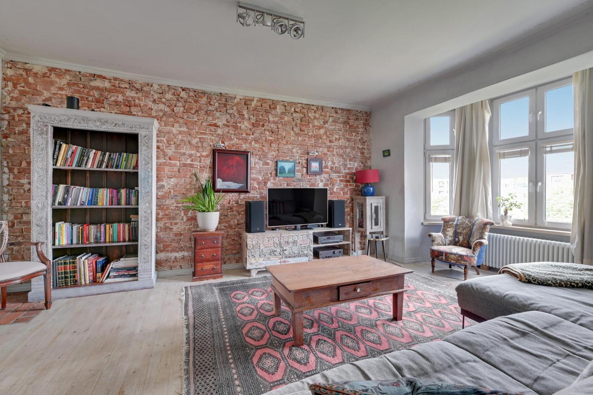 Apartment Lion - Artistic Old Town With River View