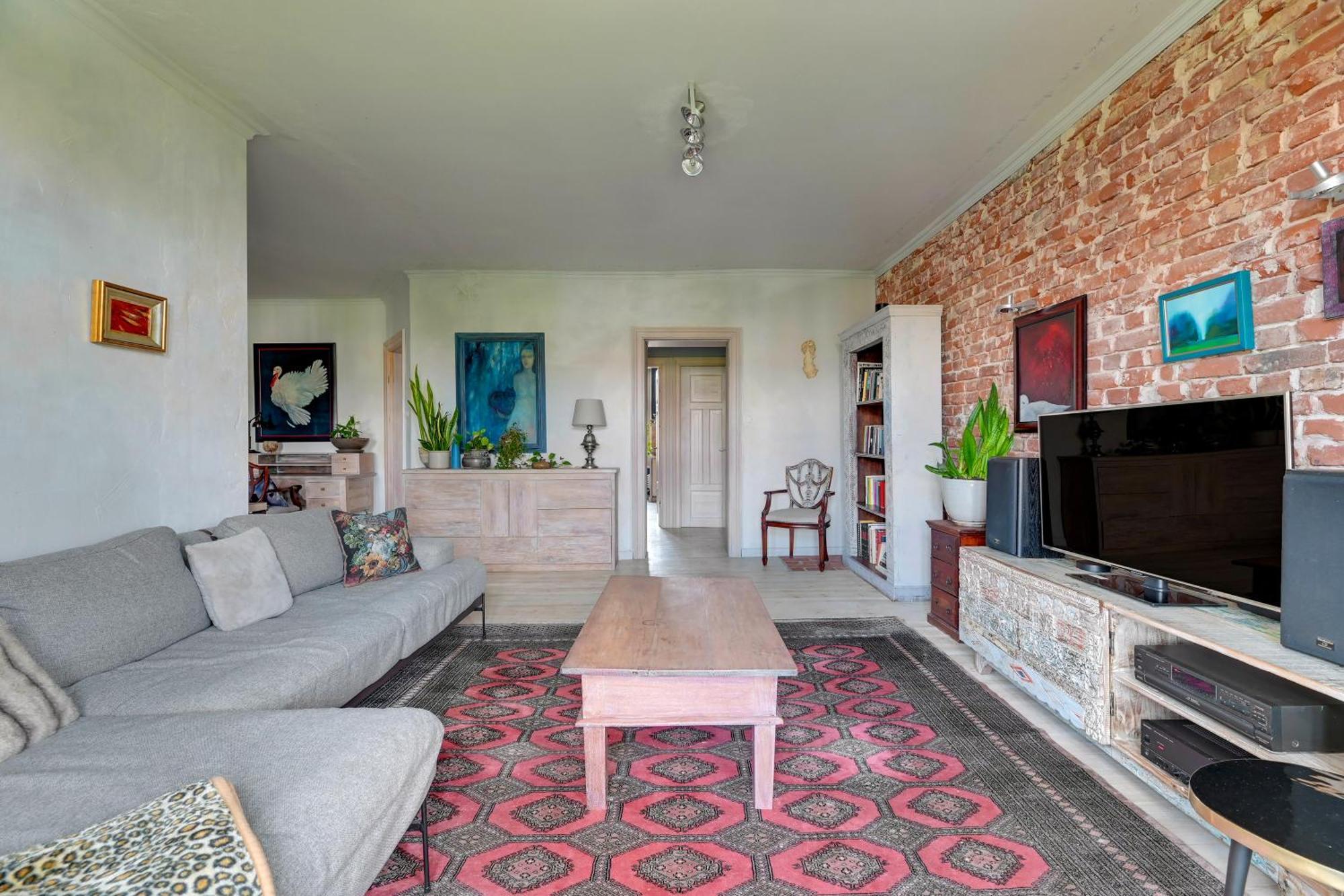 Lion - Artistic Old Town With River View Apartment *