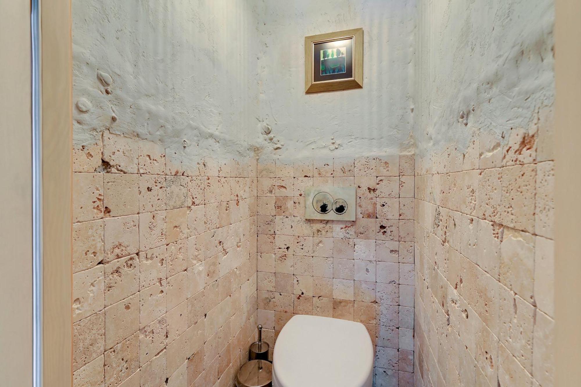 Lion - Artistic Old Town With River View Apartment *