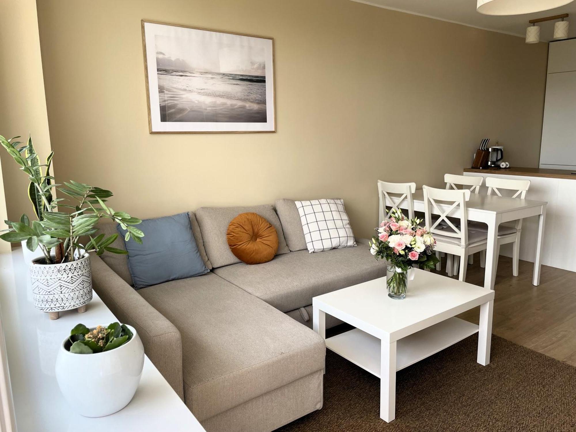 Piastowska 100 Przy Plazy Apartment