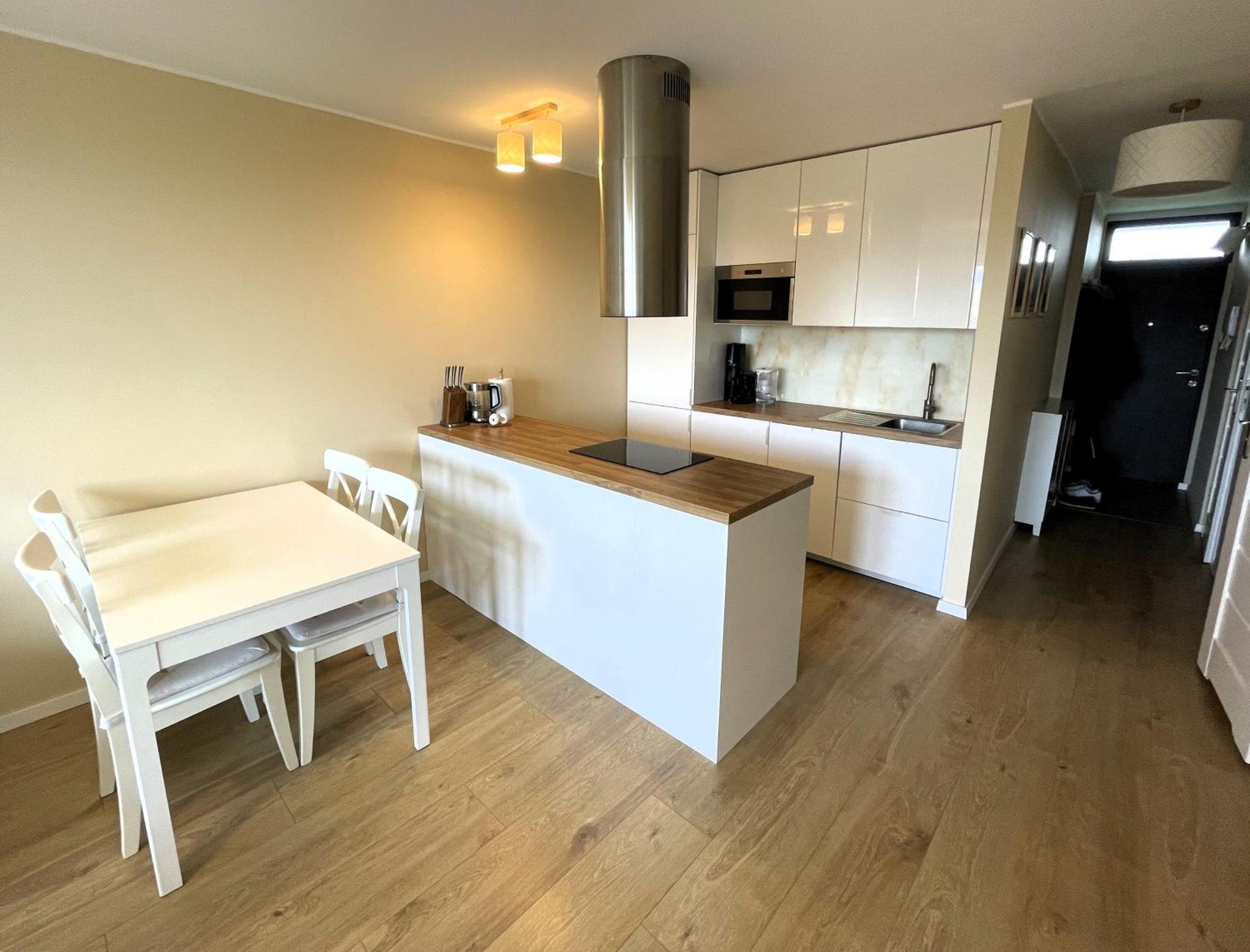 Piastowska 100 Przy Plazy Apartment *