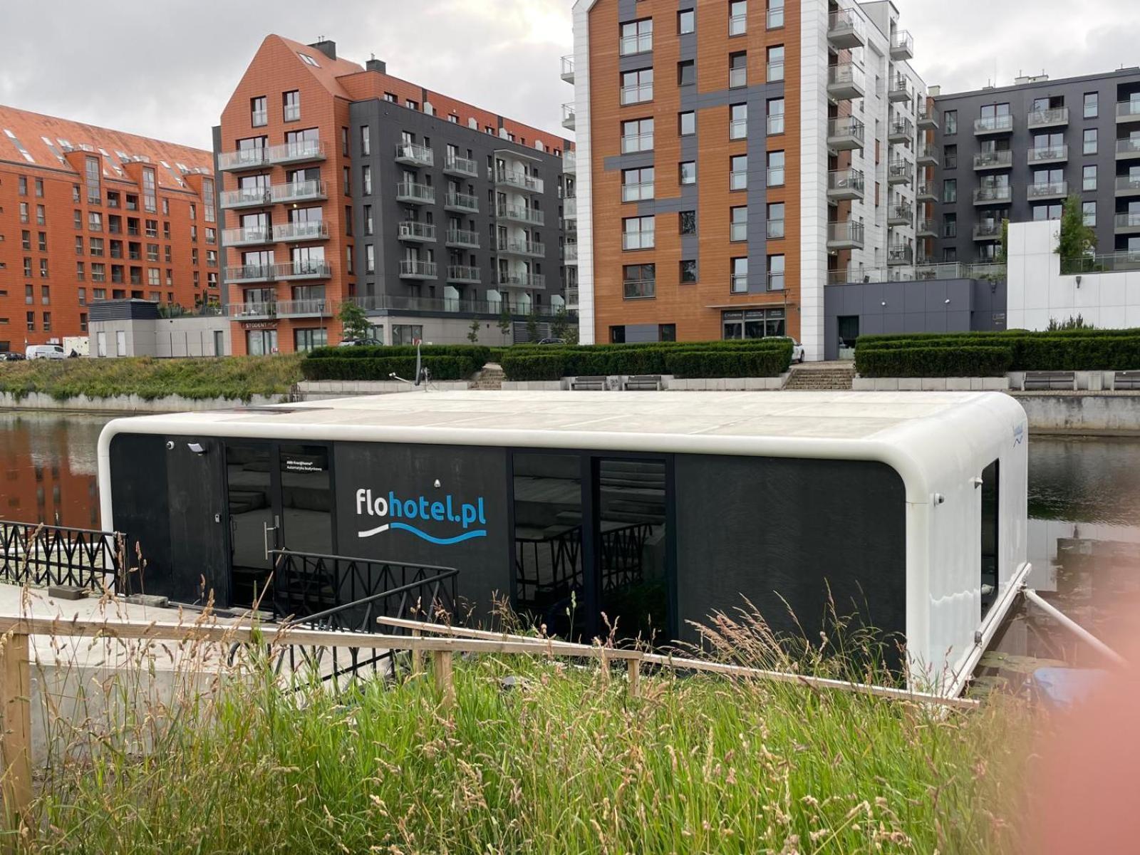Dom Na Wodzie - Flohotel * Gdańsk