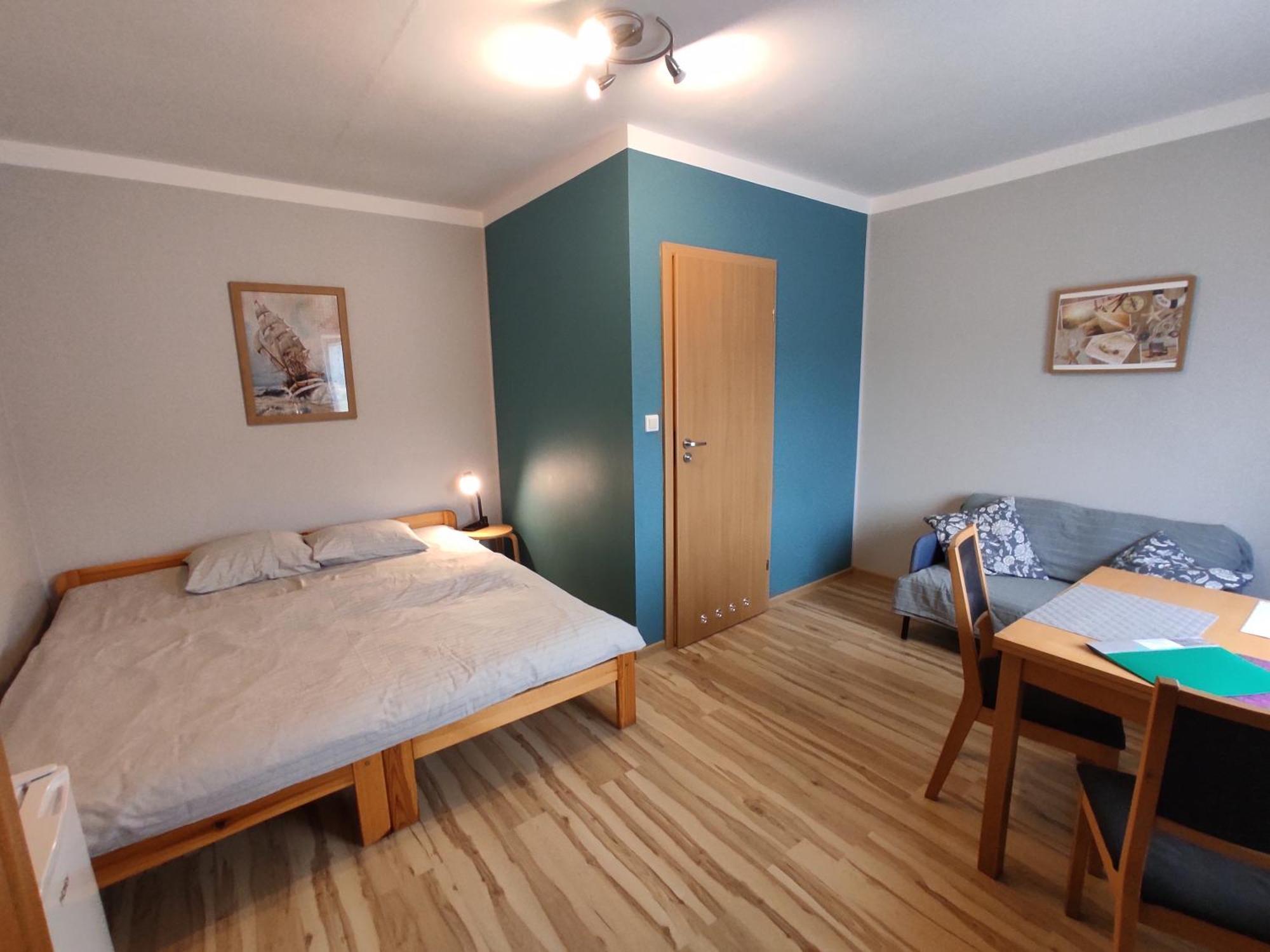 Pokoje Pod Klonami Homestay *