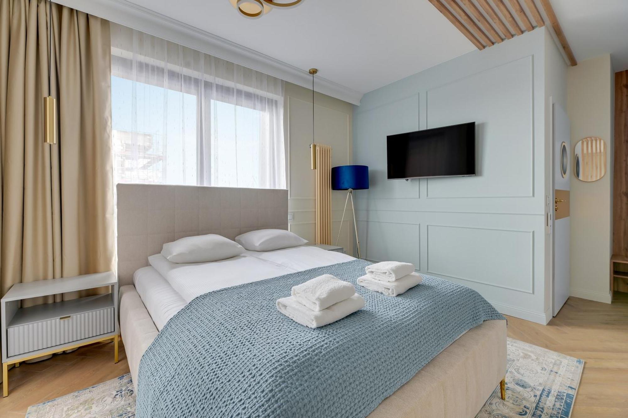 Doki Living By Blue Mandarin Parking & Foodhall Apartment