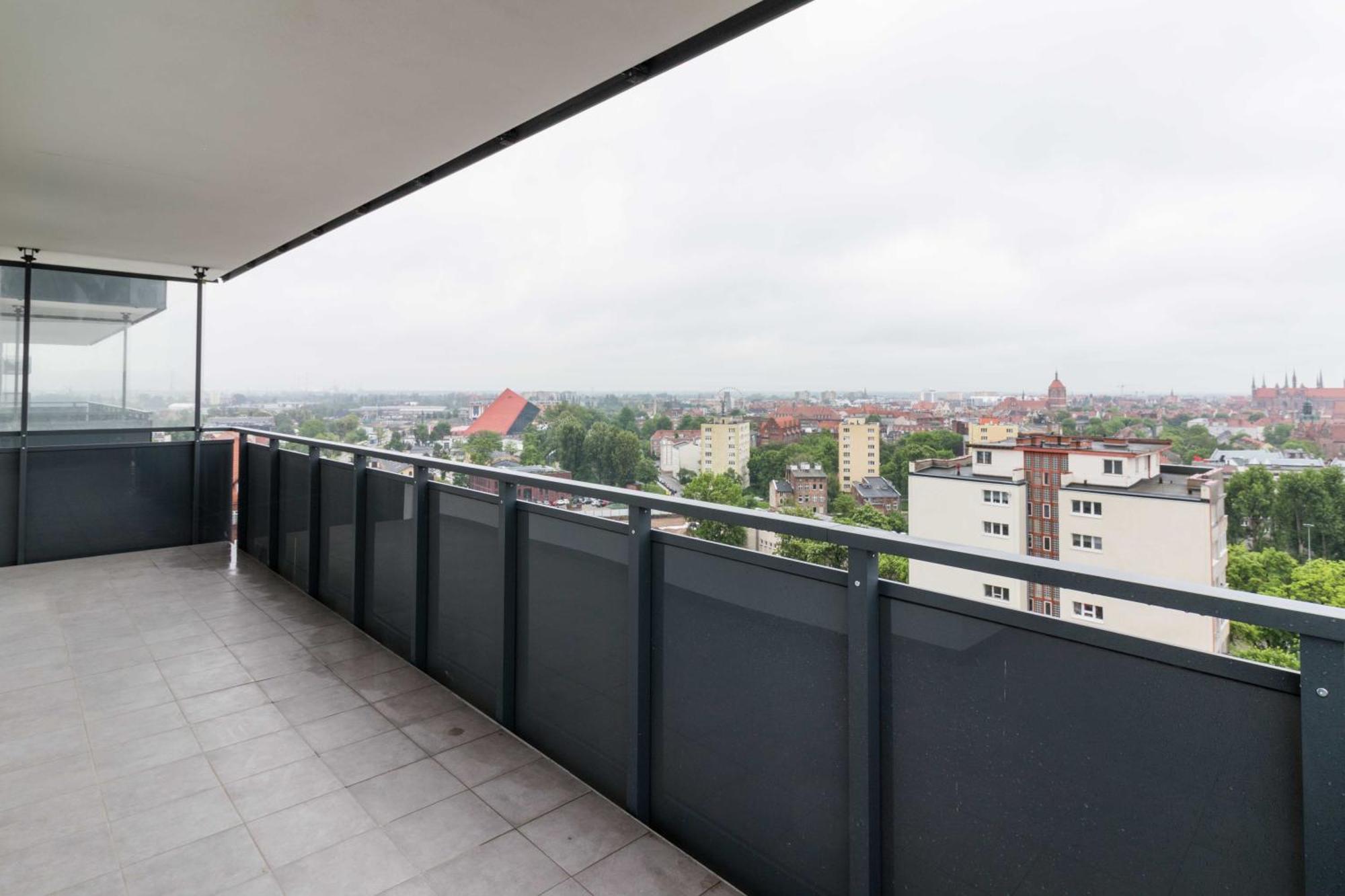 12th Floor Beautiful View Terrace *