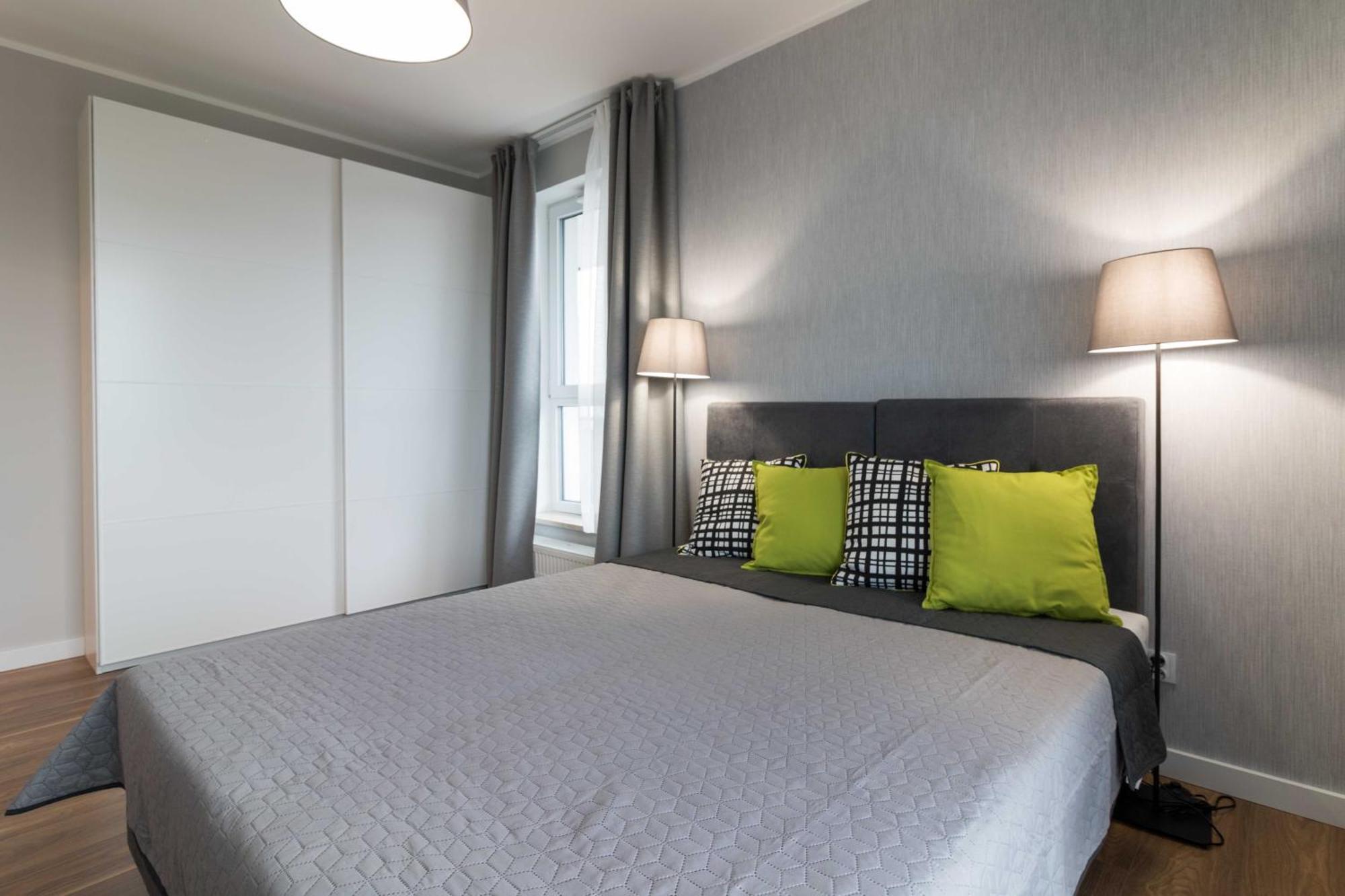 12th Floor Beautiful View Terrace Apartment *