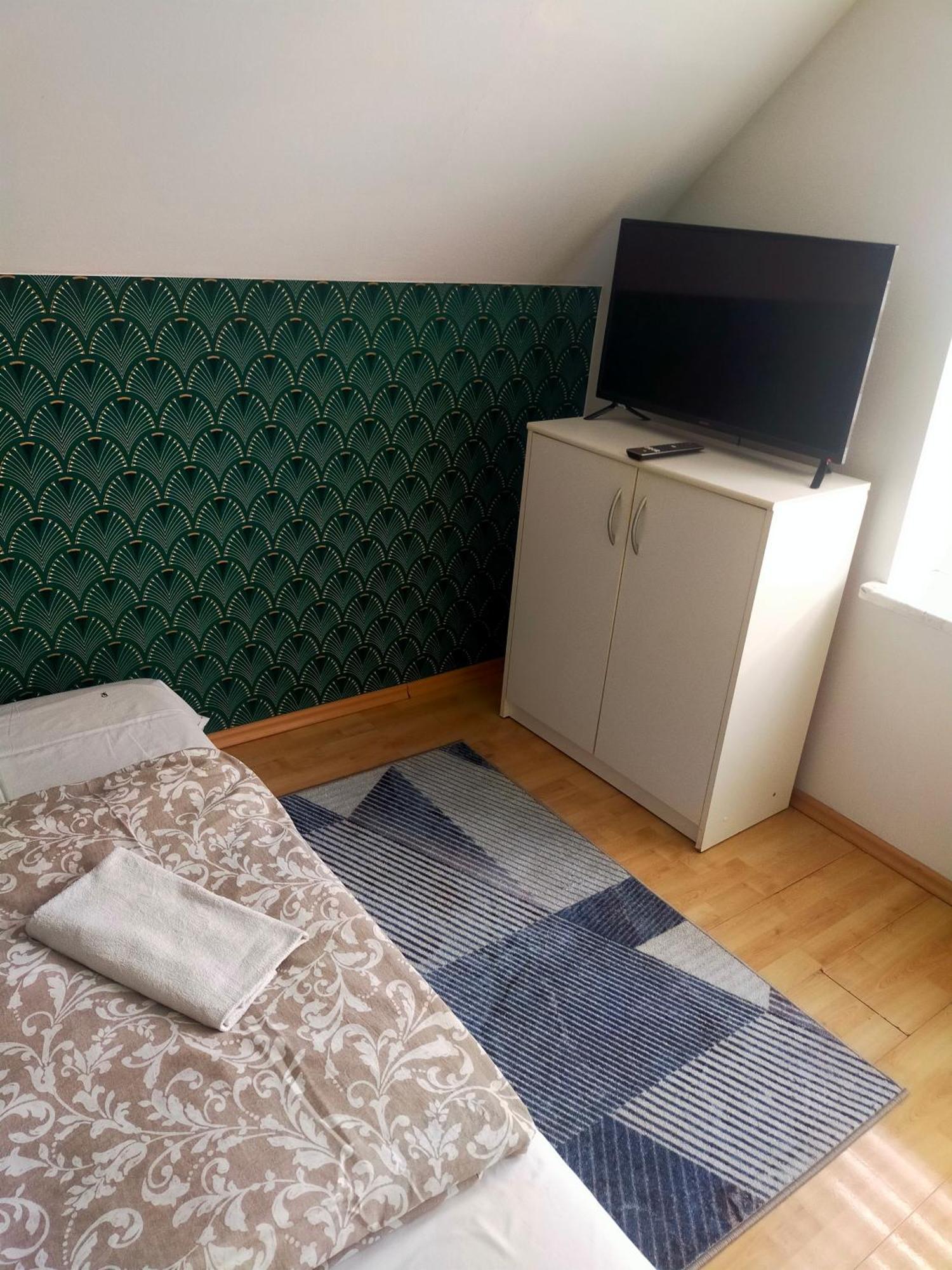Madeira Hostel *