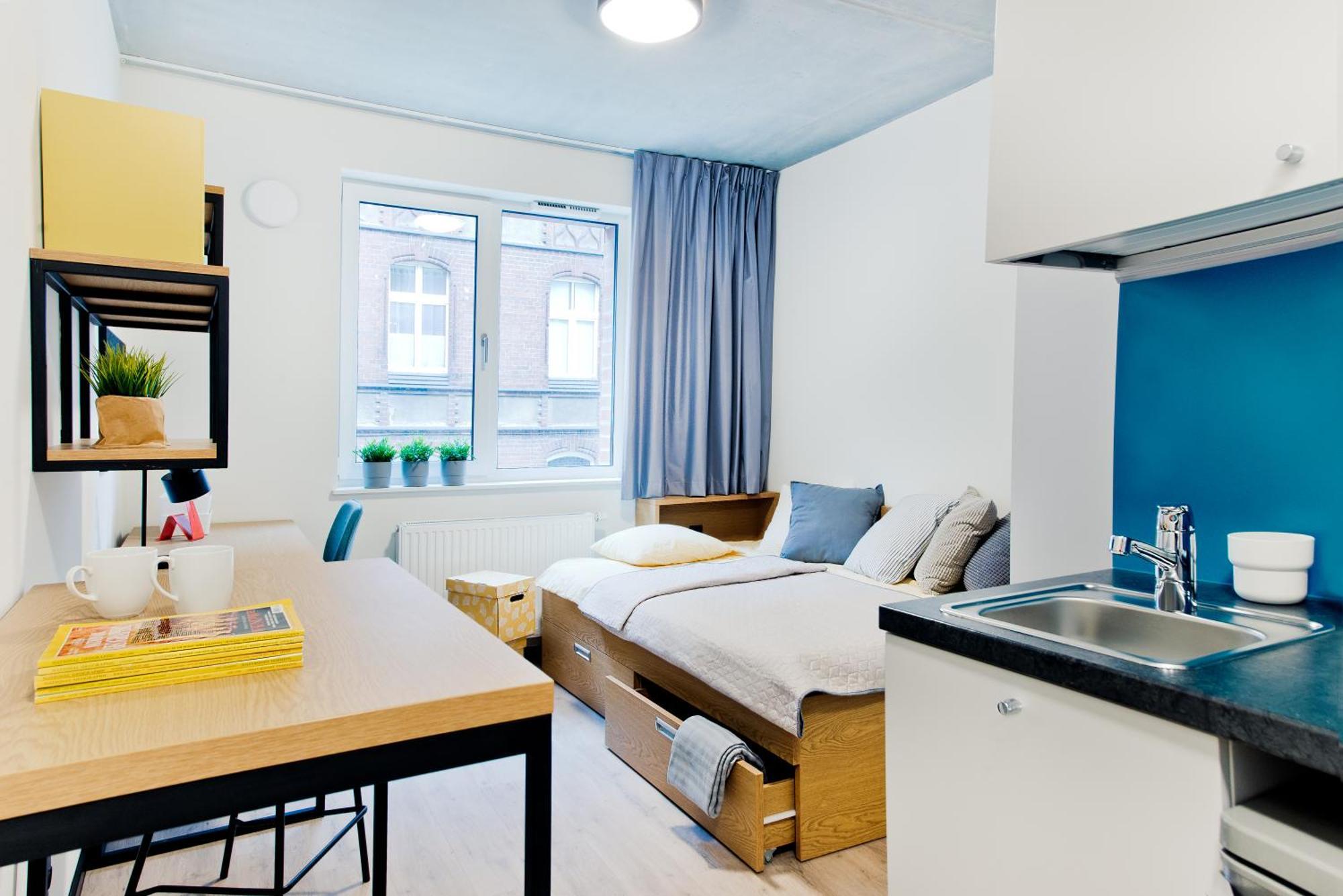 Milestone Center Hostel *