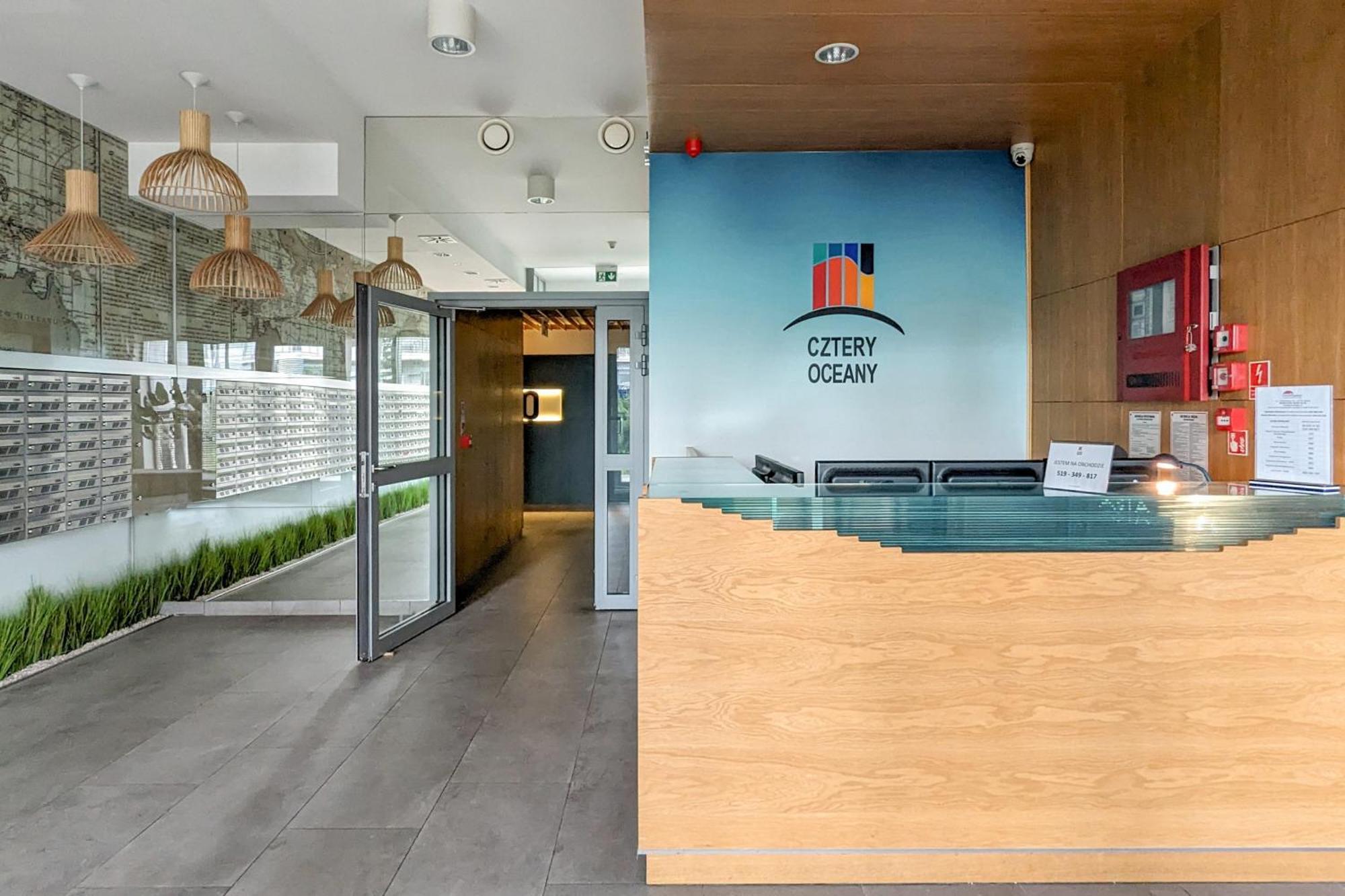 Cztery Oceany For 4 Guests With Balcony & Parking By Renters * Gdansk