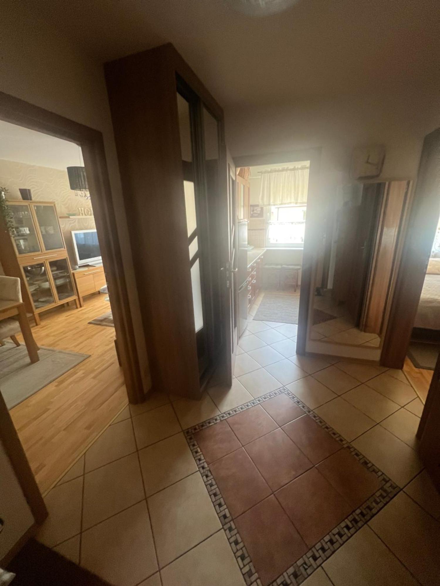 Apartament Blisko Starego Miasta I Plazy Lägenhet *