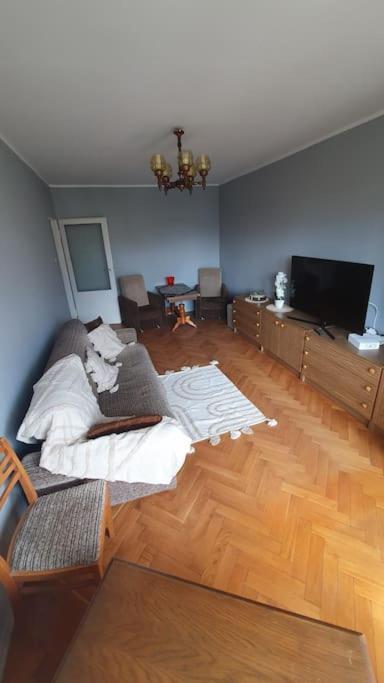 Mieszkanie U Marty Apartment *