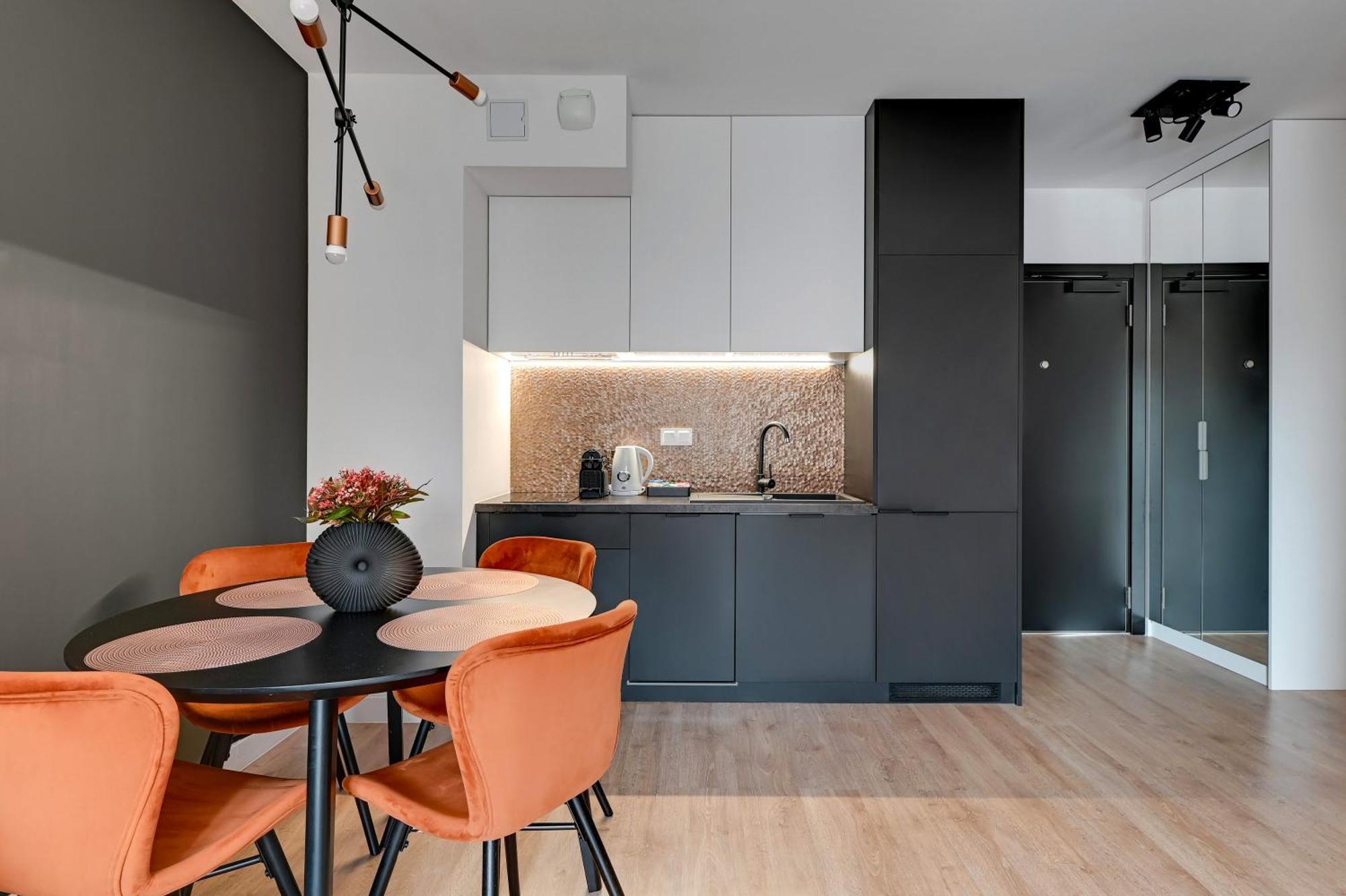 Dwie Motlawy Riverside & Center By Downtown Apartment
