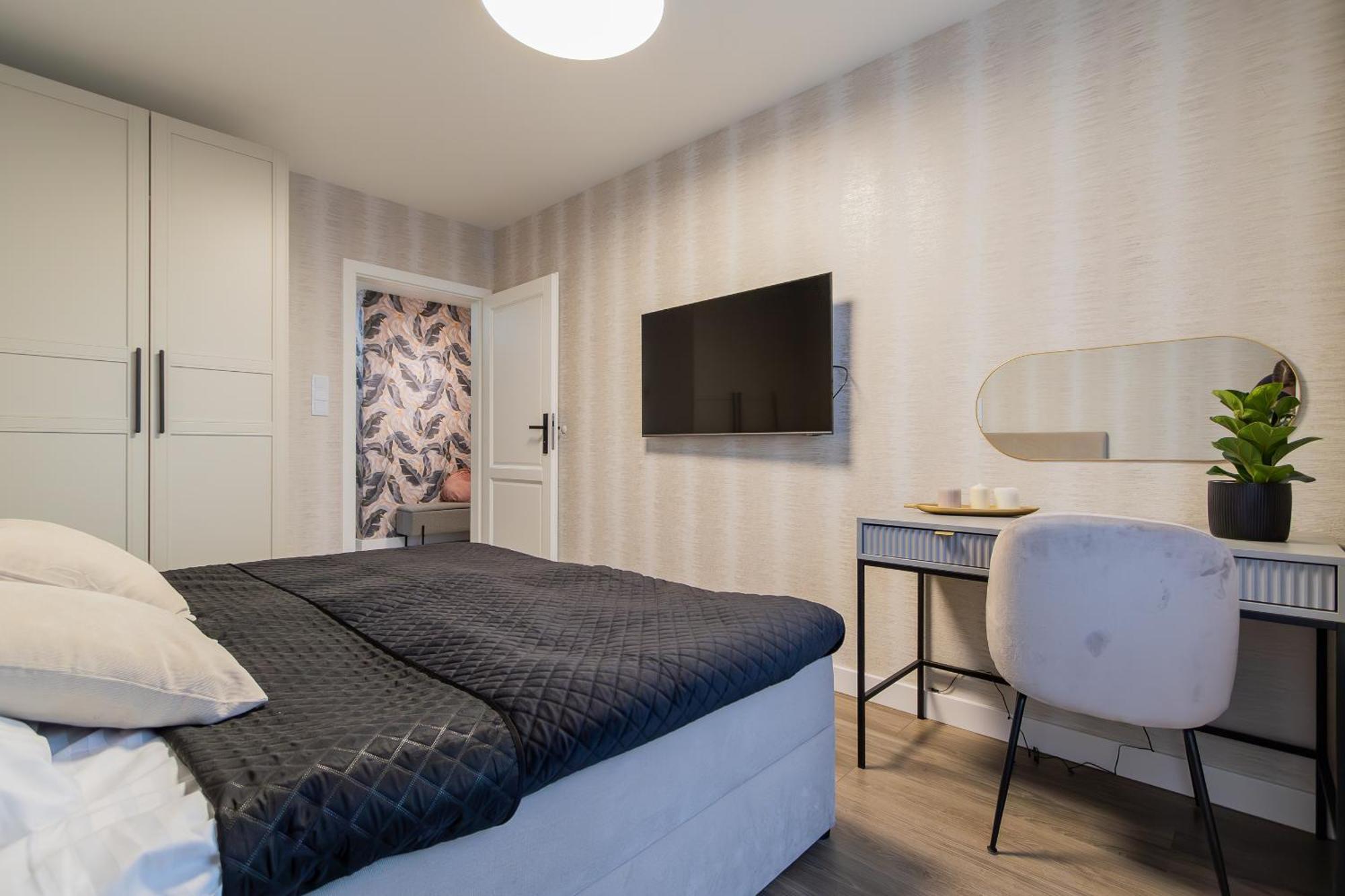 Glow Apartments, Letnica - Szesc Letnica *