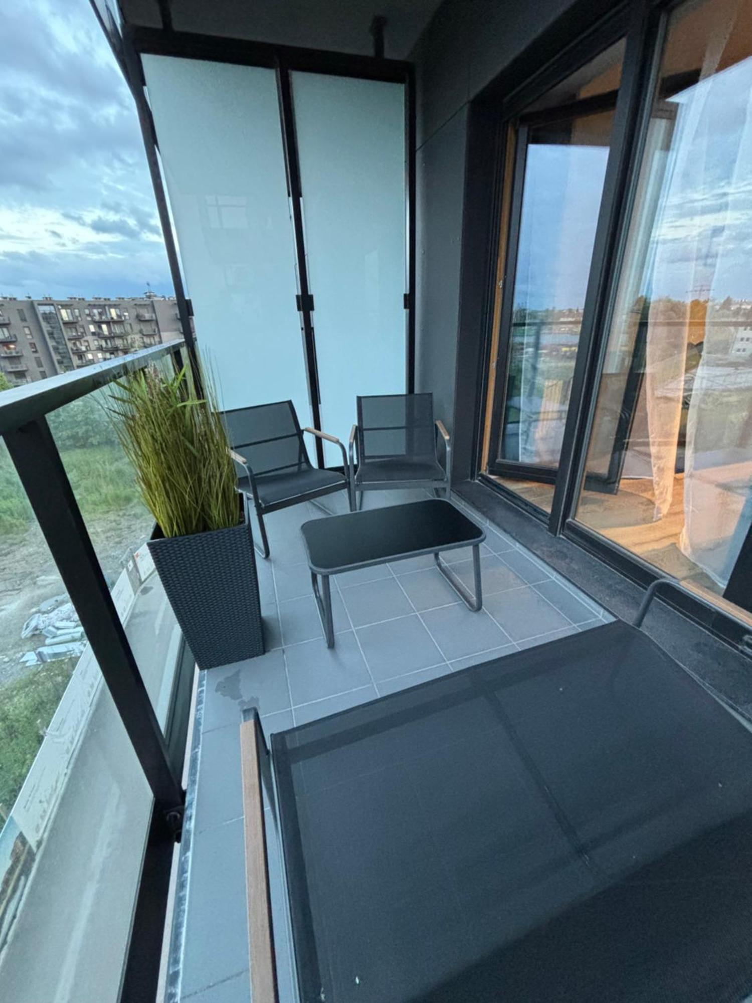 Totu Today-Sienna Grobla Apartamenty, Faktura Vat, Self Check-In Apartment Gdansk