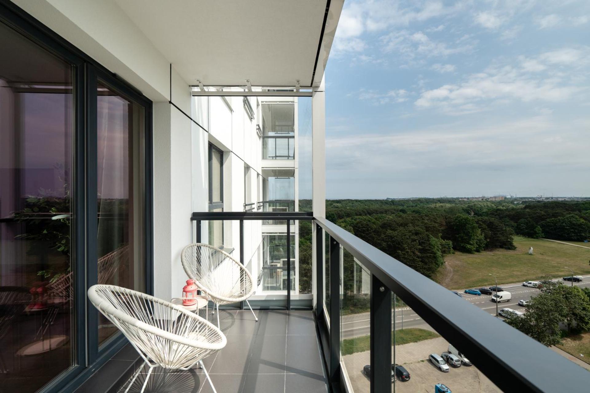 Seaside Serenity Apartment
