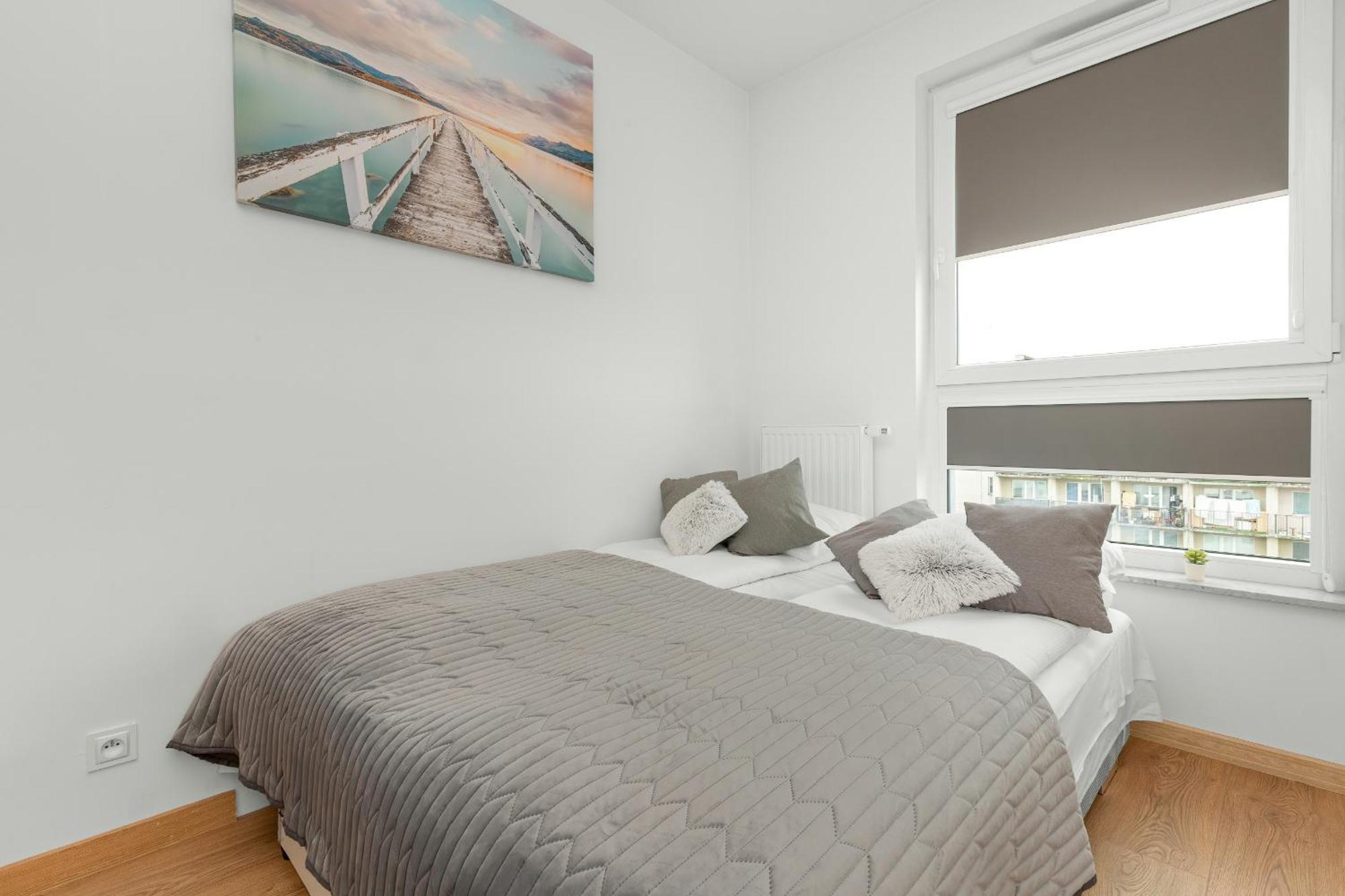 Apartament Sloneczny Balkon Z Parkingiem By Renters *
