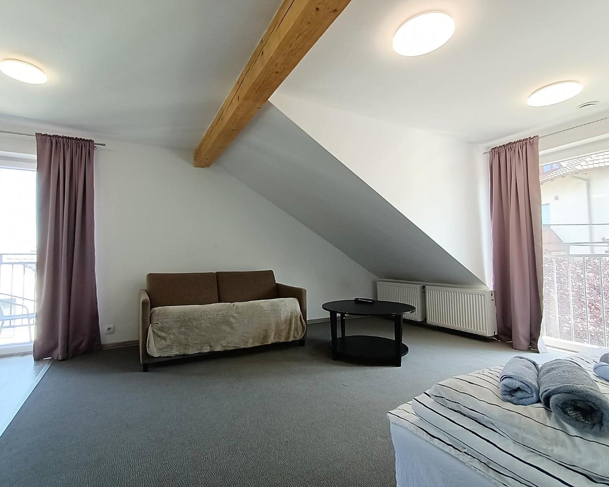 Firstroom *