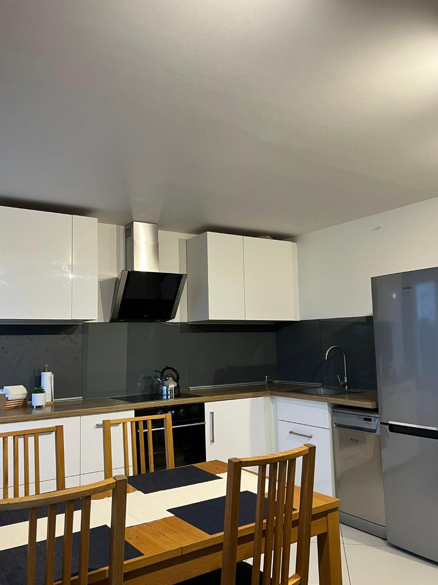 Apartment Lesner Apartament Stare Miasto *