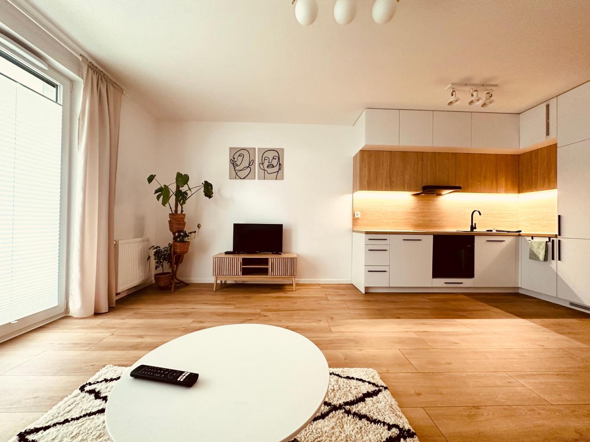 Apartment H&g Blisko Plazy Z Parkingiem *