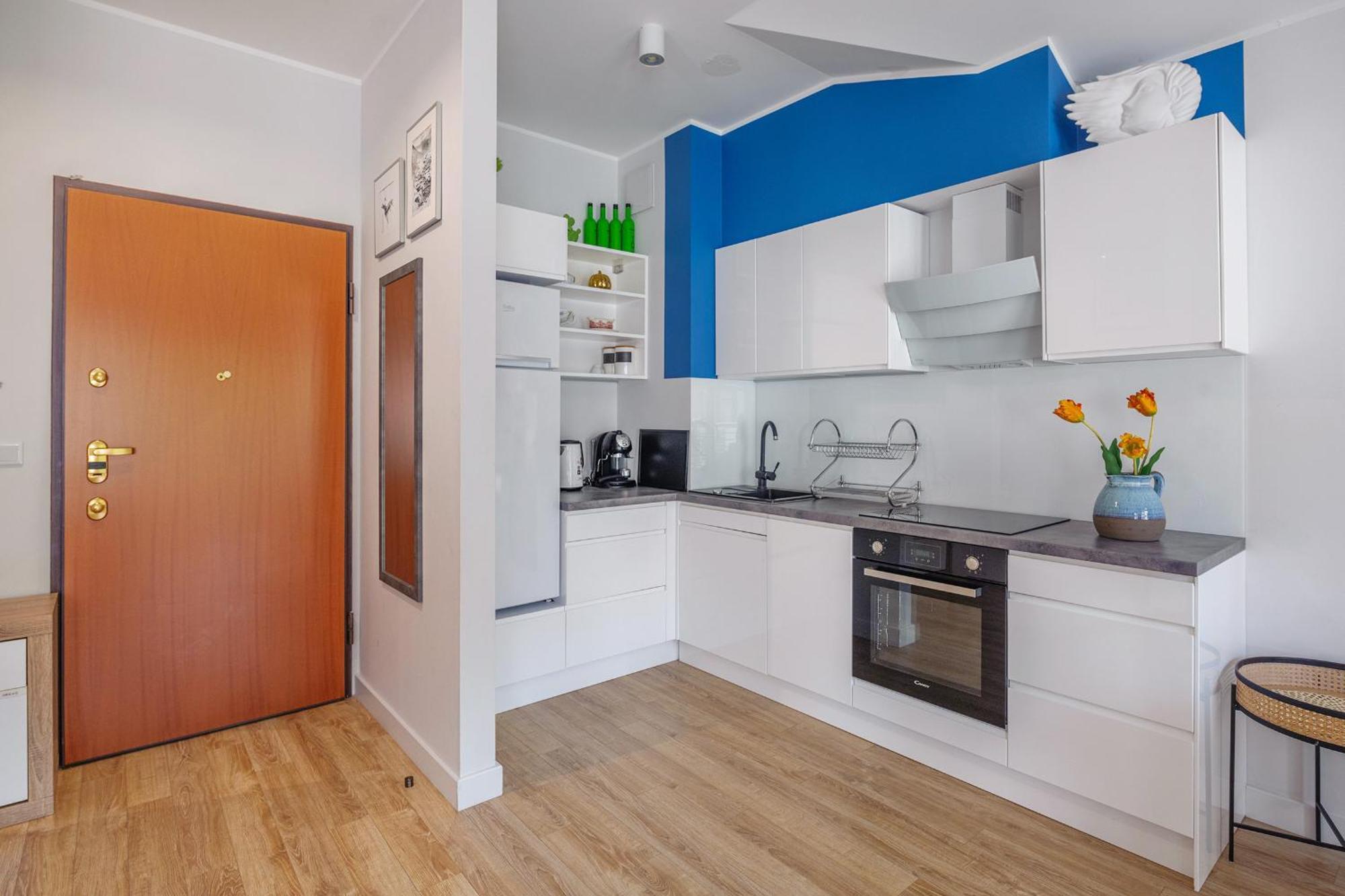 Time - Beautiful Apartment