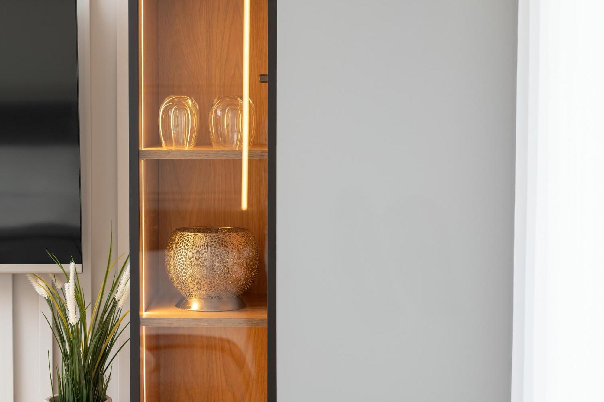 Elegant For 2 People In By Renters Apartment *