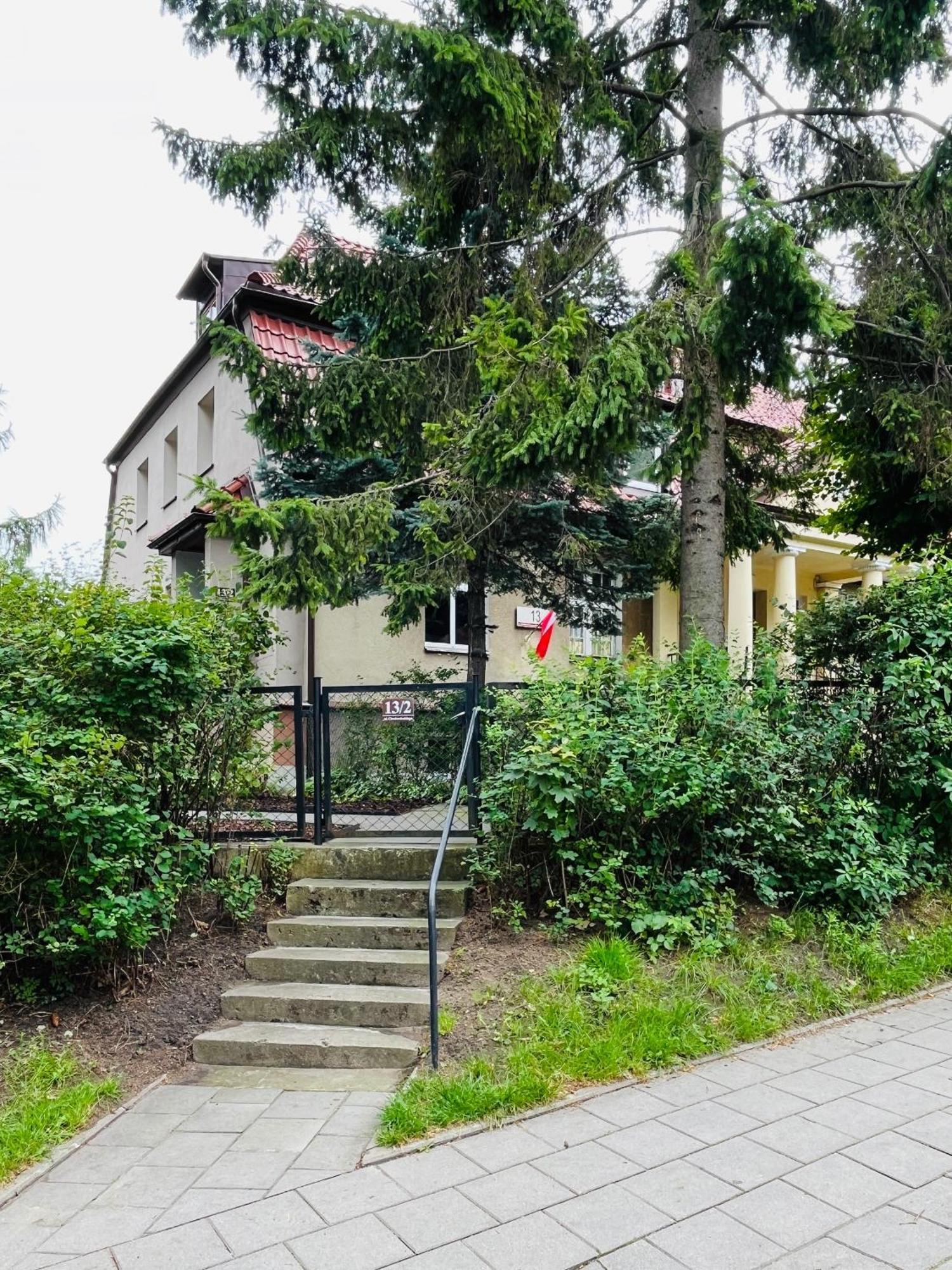 Chodowieckiego Pokoje Goscinne Kotimajoitukset