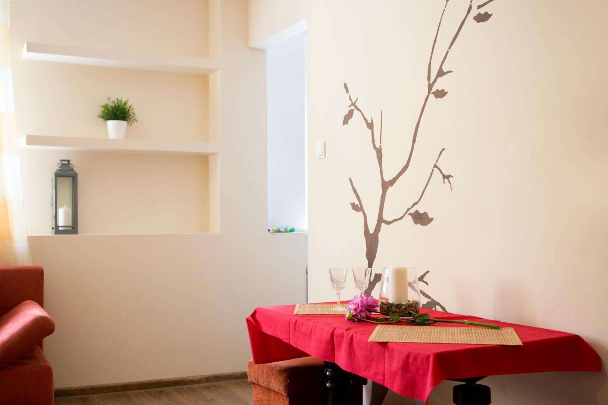 Apartament Orzel Apartment