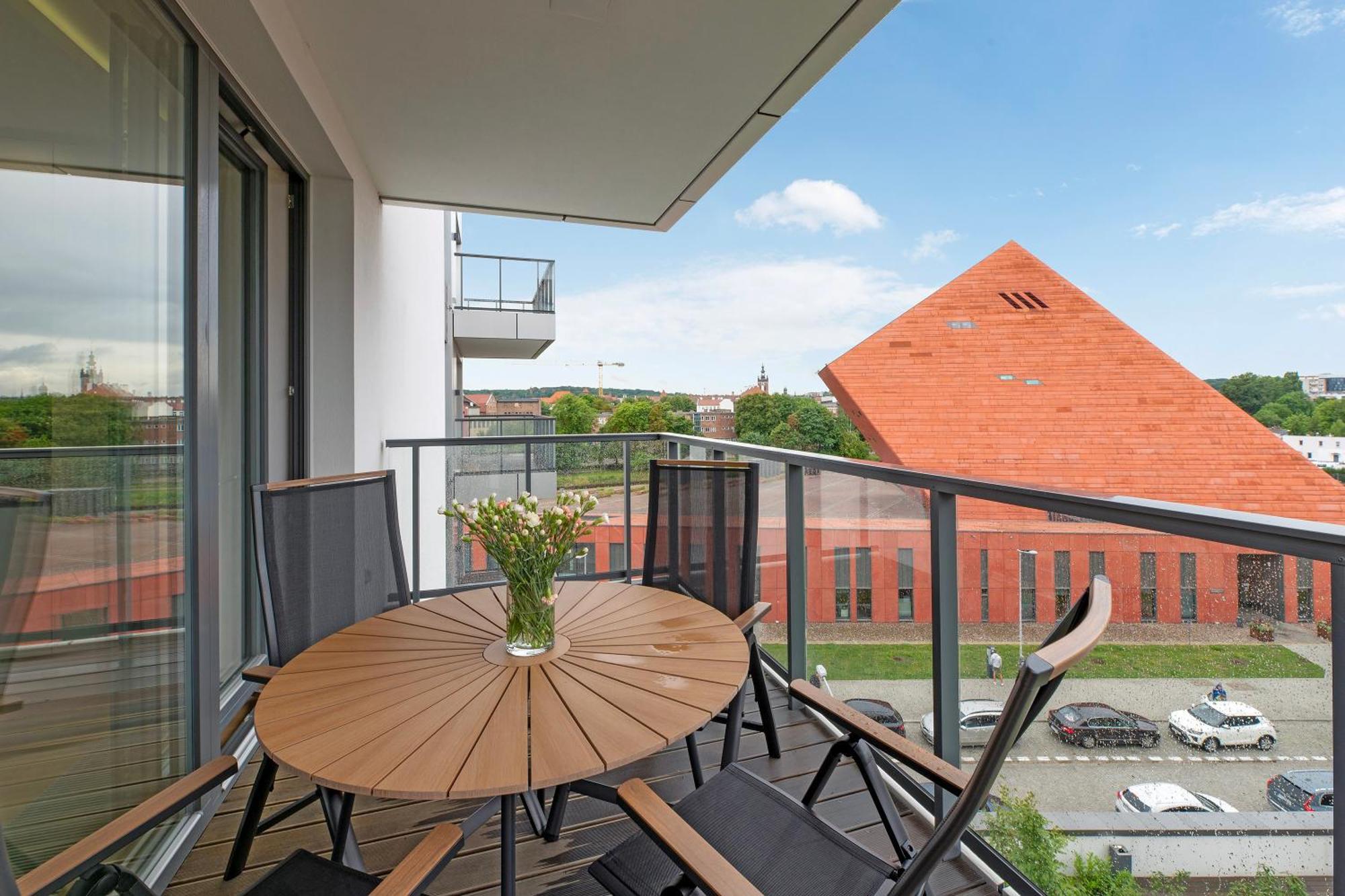 Brabank Riverside - Sauna, Business & Gym By Downtown