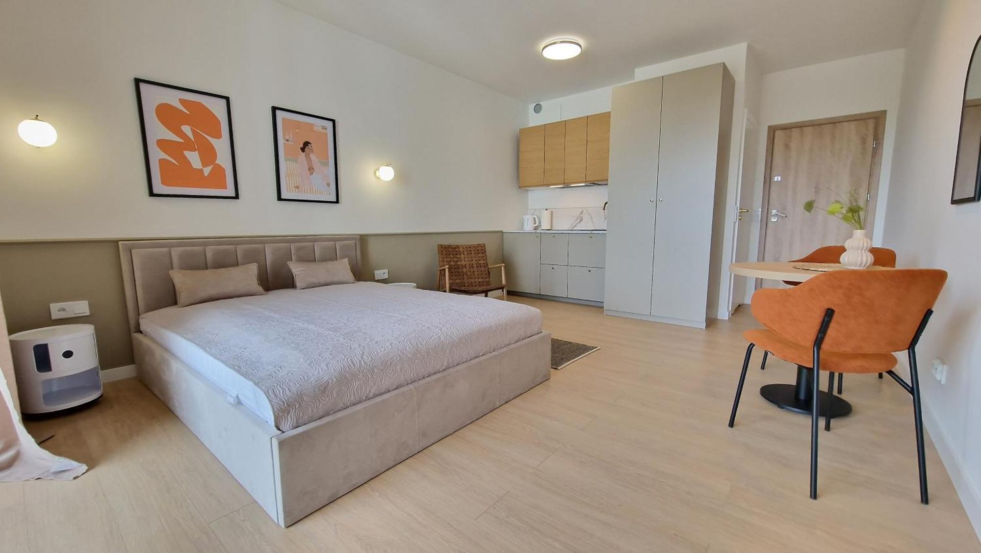 Apartment Porto Carlo Apartments, Fitness, Parking & 500m