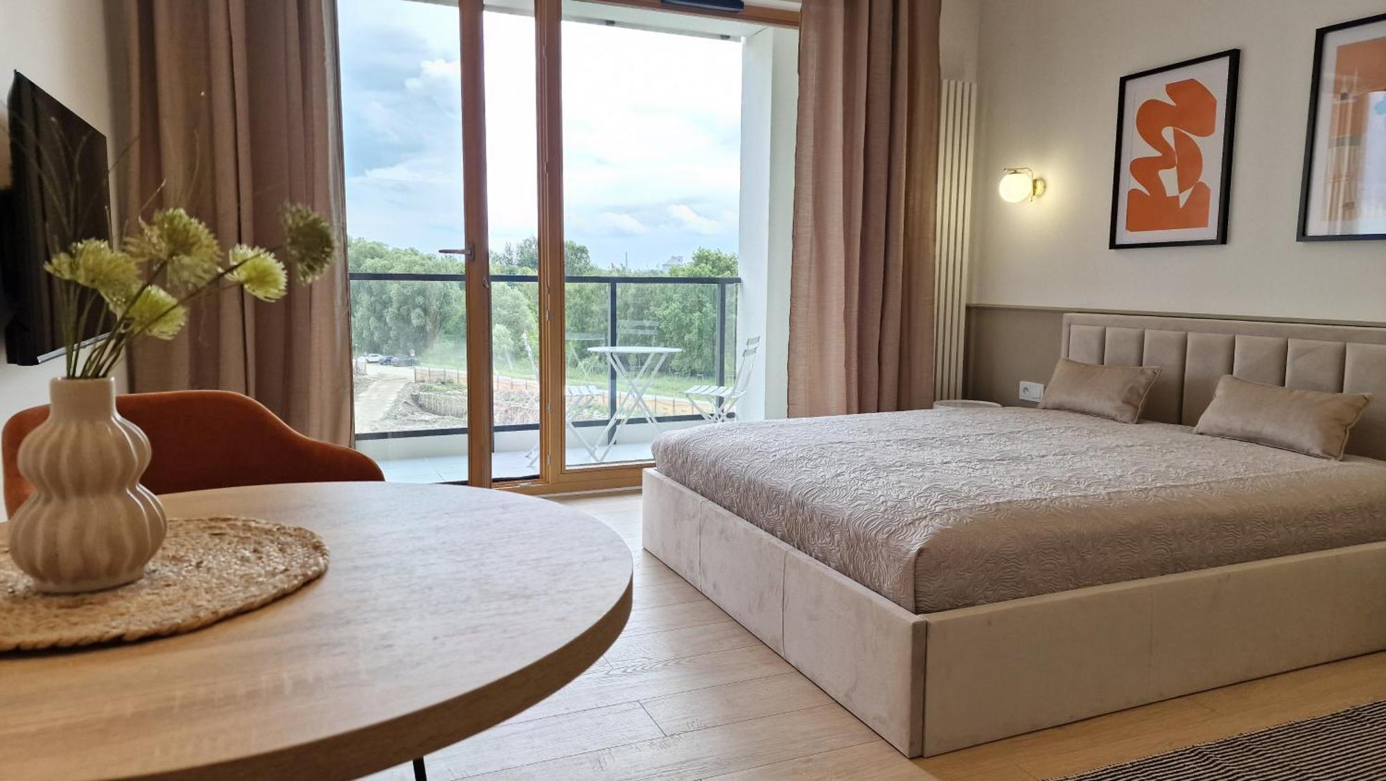 Porto Carlo Apartments, Fitness, Parking & 500m Gdansk