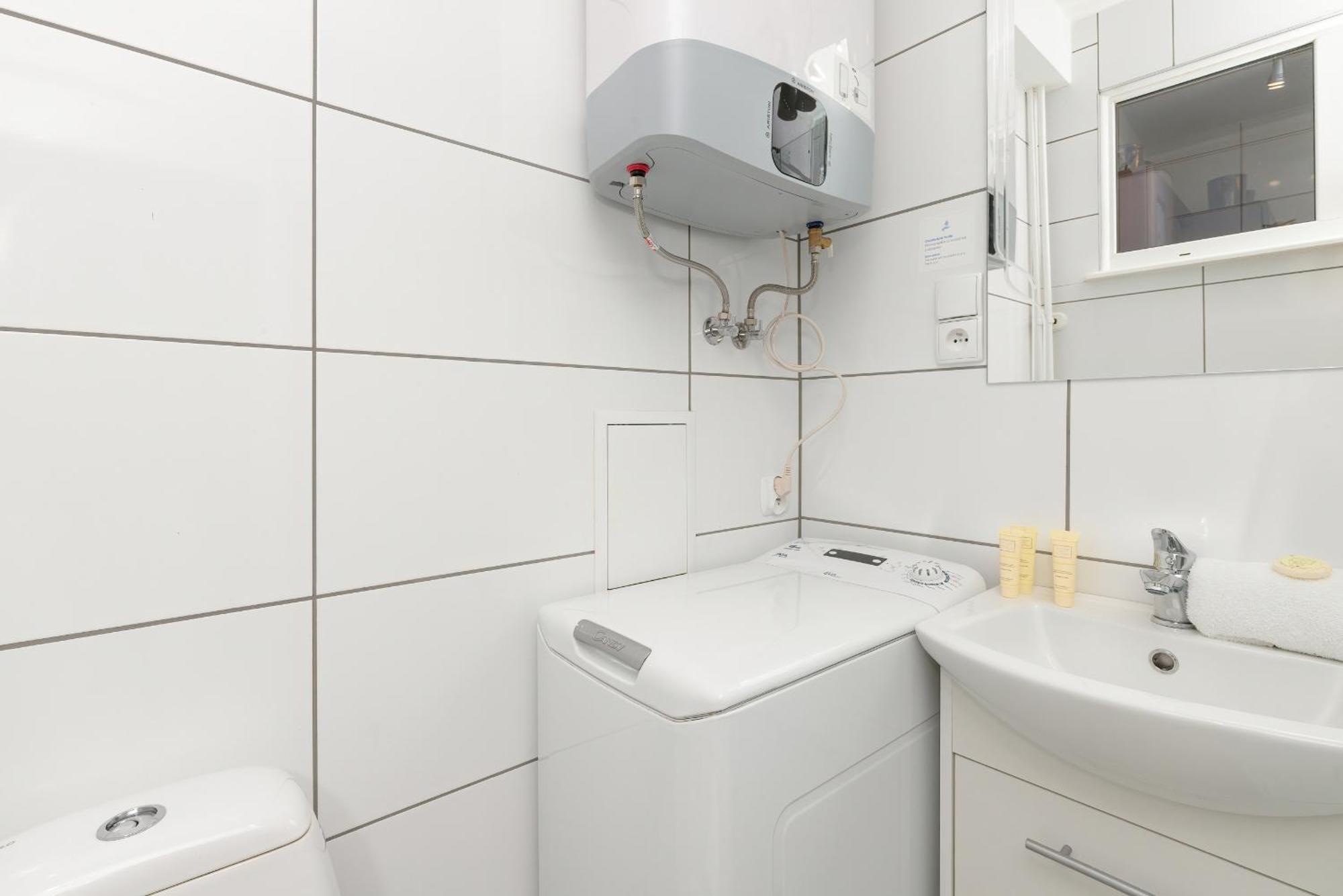 Apartament Elegancki & Przestronny Nad Motlawa By Renters